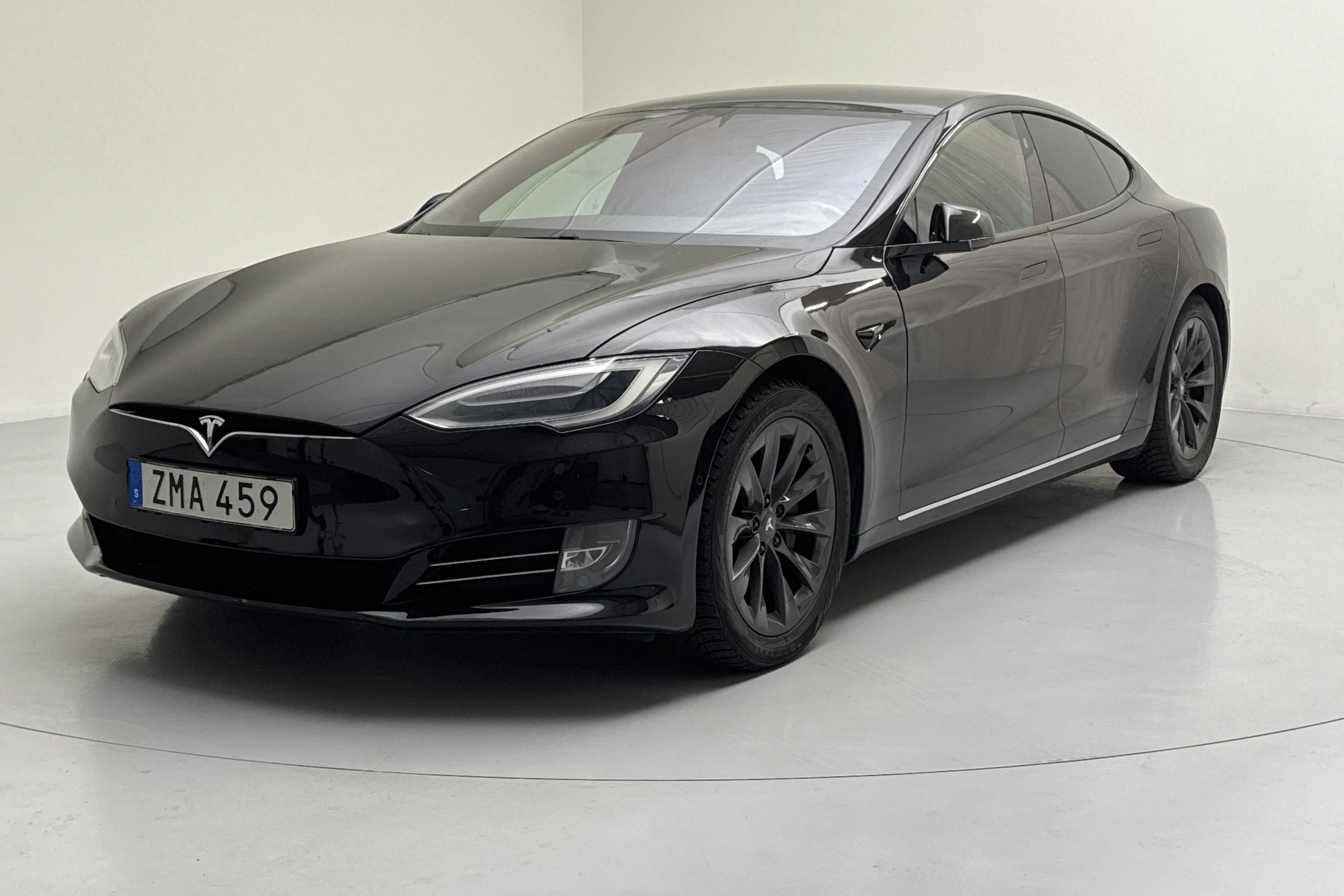 Tesla Model S 100D - 15 927 mil - Automat - svart - 2018