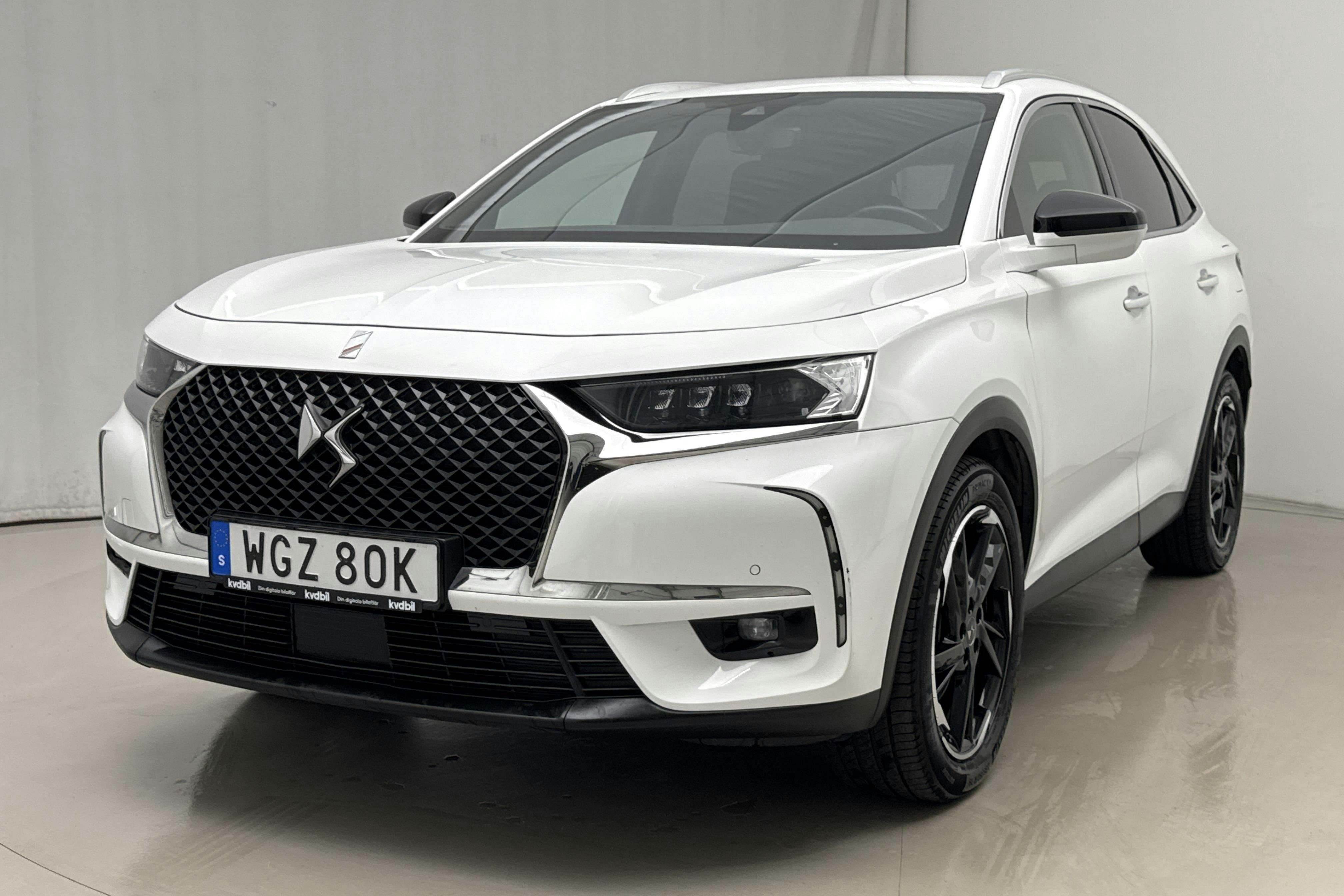 DS DS7 Crossback E-Tense 4X4 PHEV (300hk) - 80 640 km - Automaatne - valge - 2020