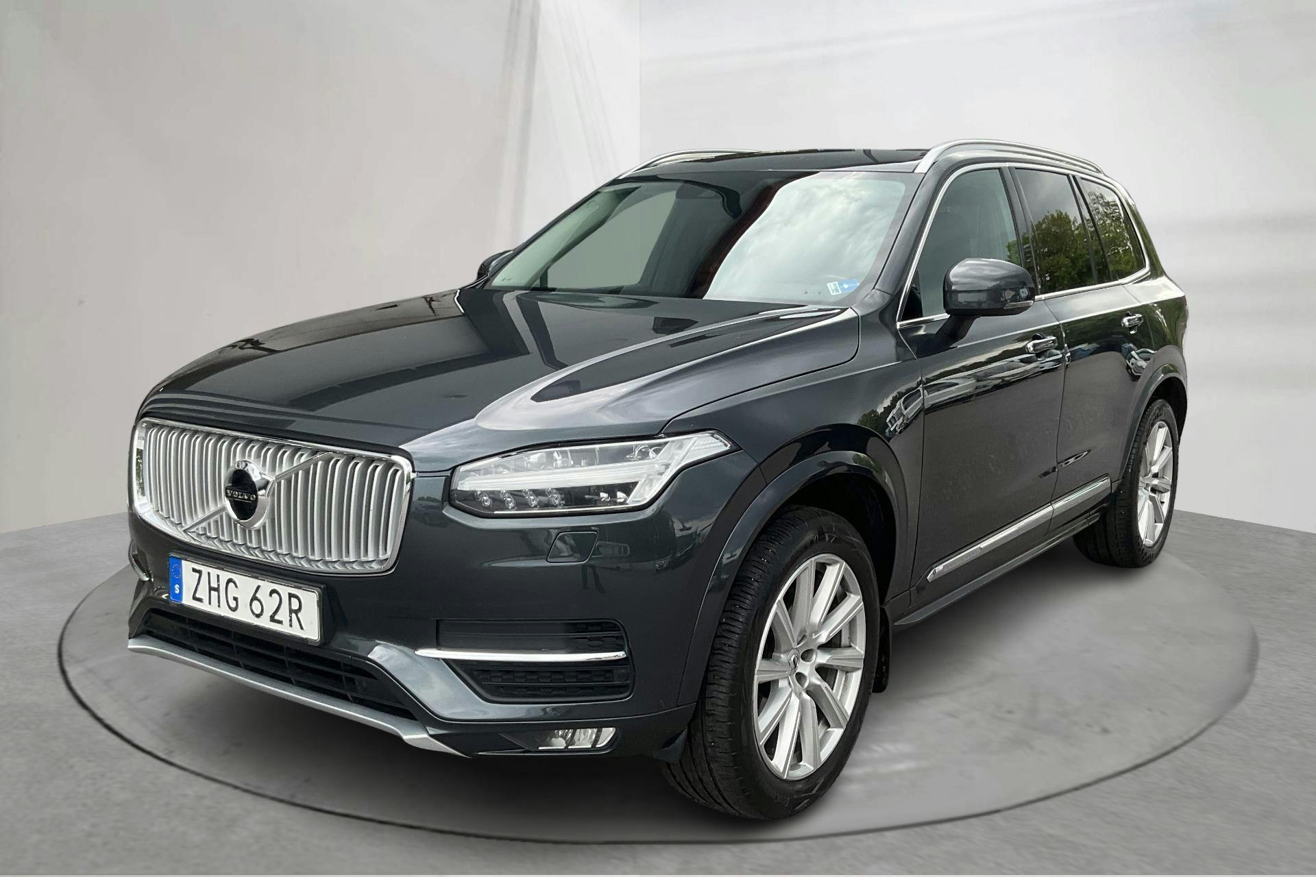 Volvo XC90 D5 AWD (235hk) - 24 884 mil - Automat - grå - 2019
