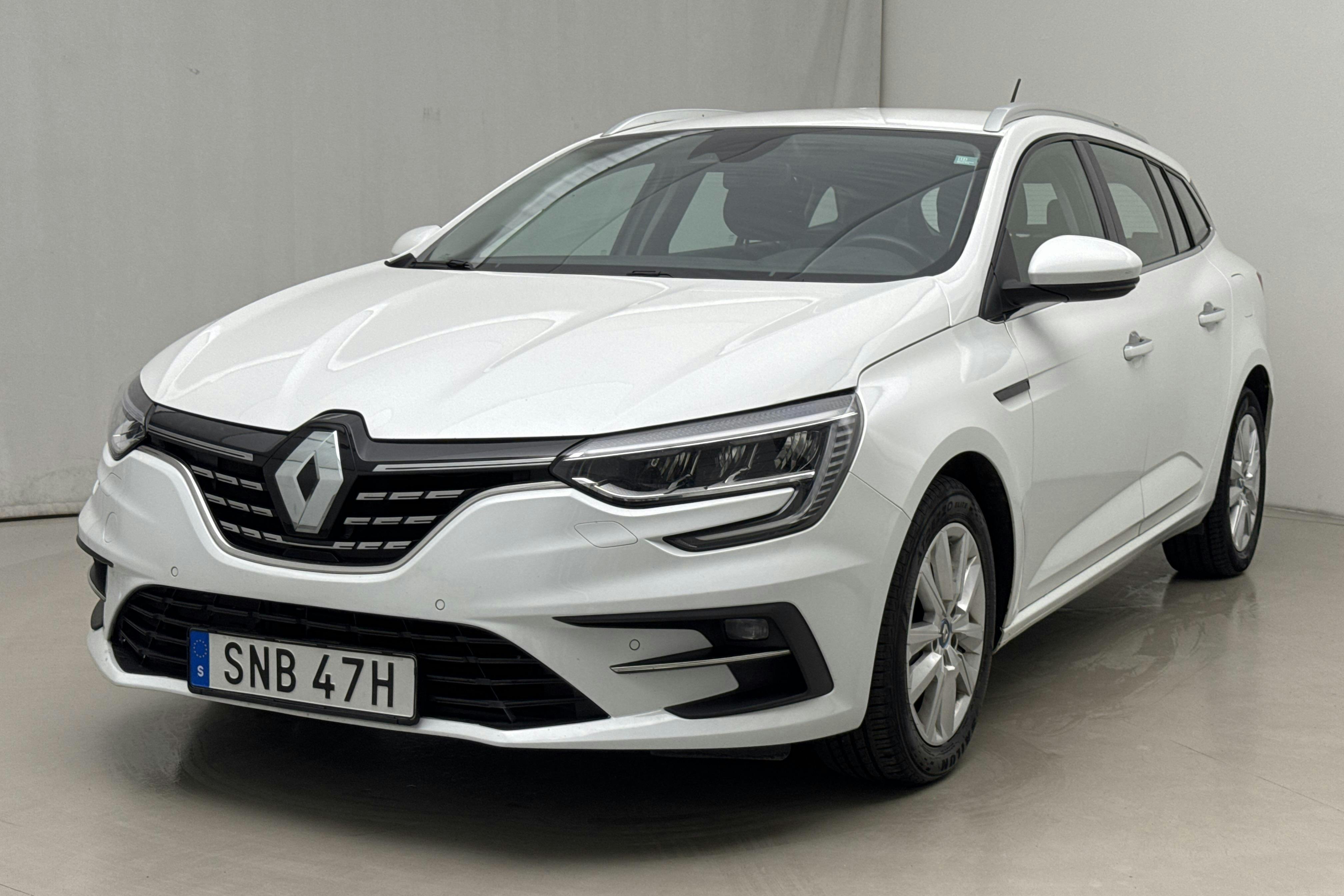 Renault Mégane 1.6 E-TECH Sport Tourer (160hk) - 114 110 km - Automaatne - valge - 2021