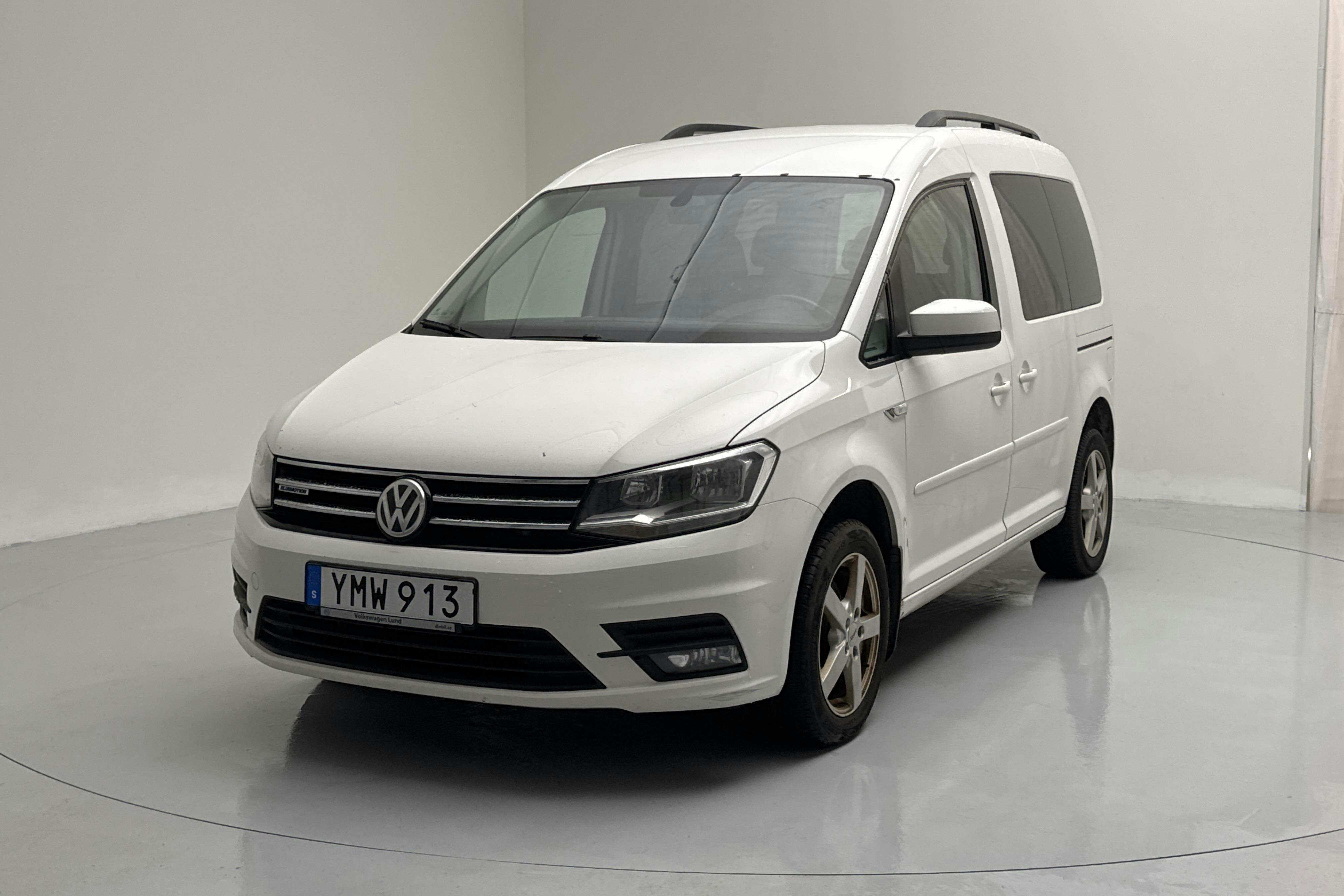 VW Caddy Life 1.4 TGI (110hk) - 47 077 mil - Automat - vit - 2018