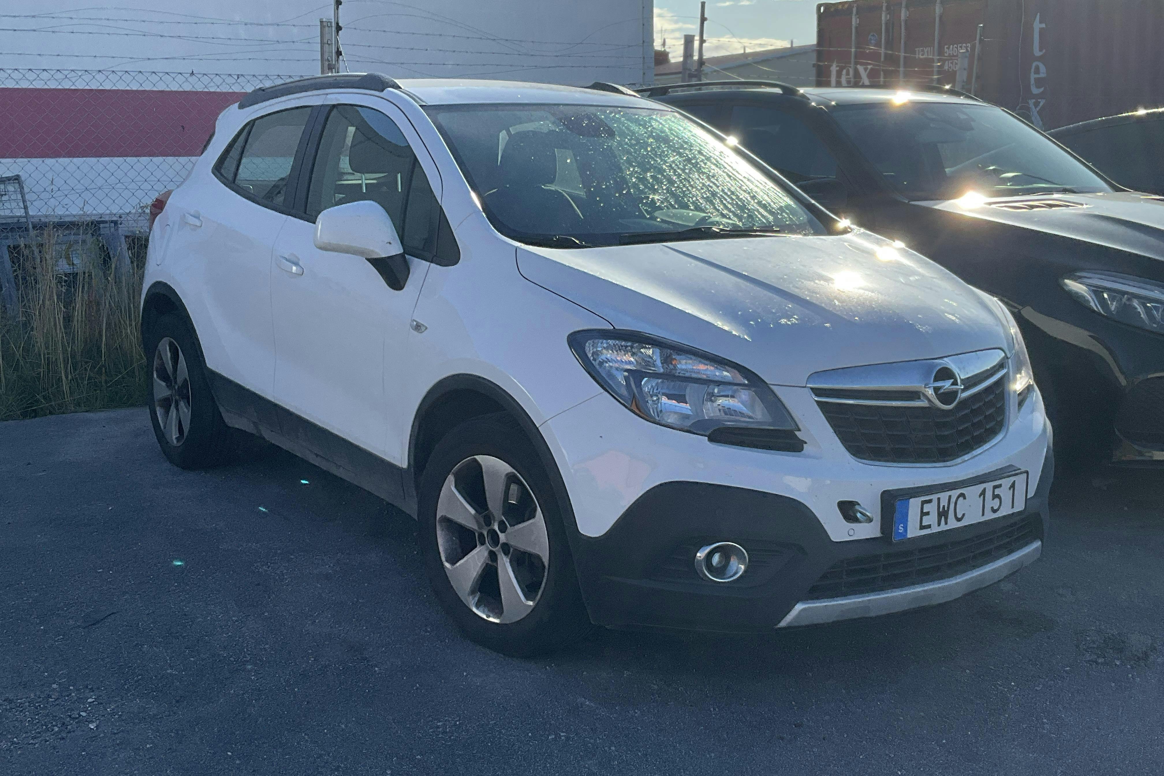 Opel Mokka 1.4 Turbo ECOTEC 4x4 (140hk) - 168 800 km - Käsitsi - valge - 2015