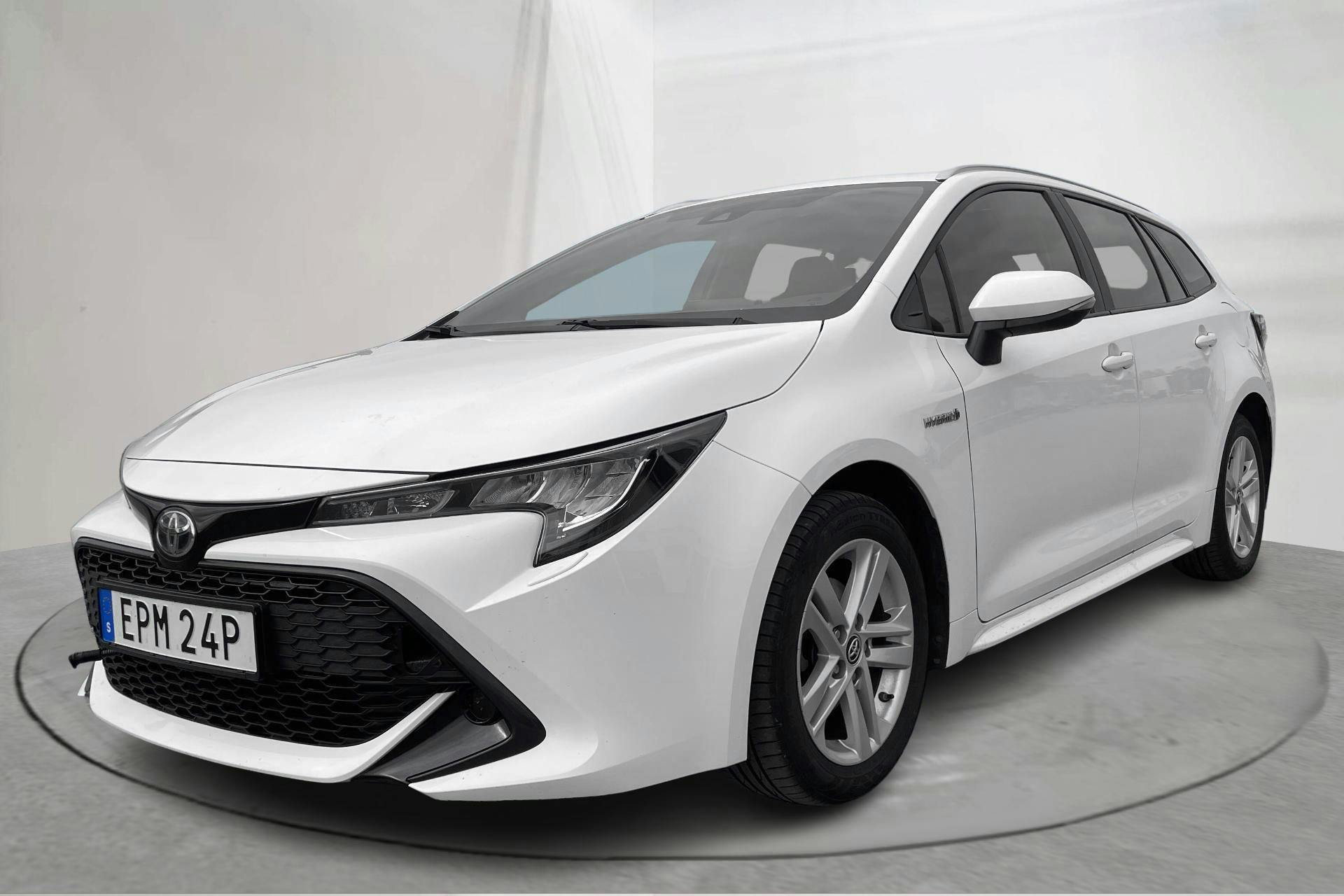 Toyota Corolla 1.8 Hybrid Touring Sports (122hk) - 53 270 km - Automatic - white - 2019