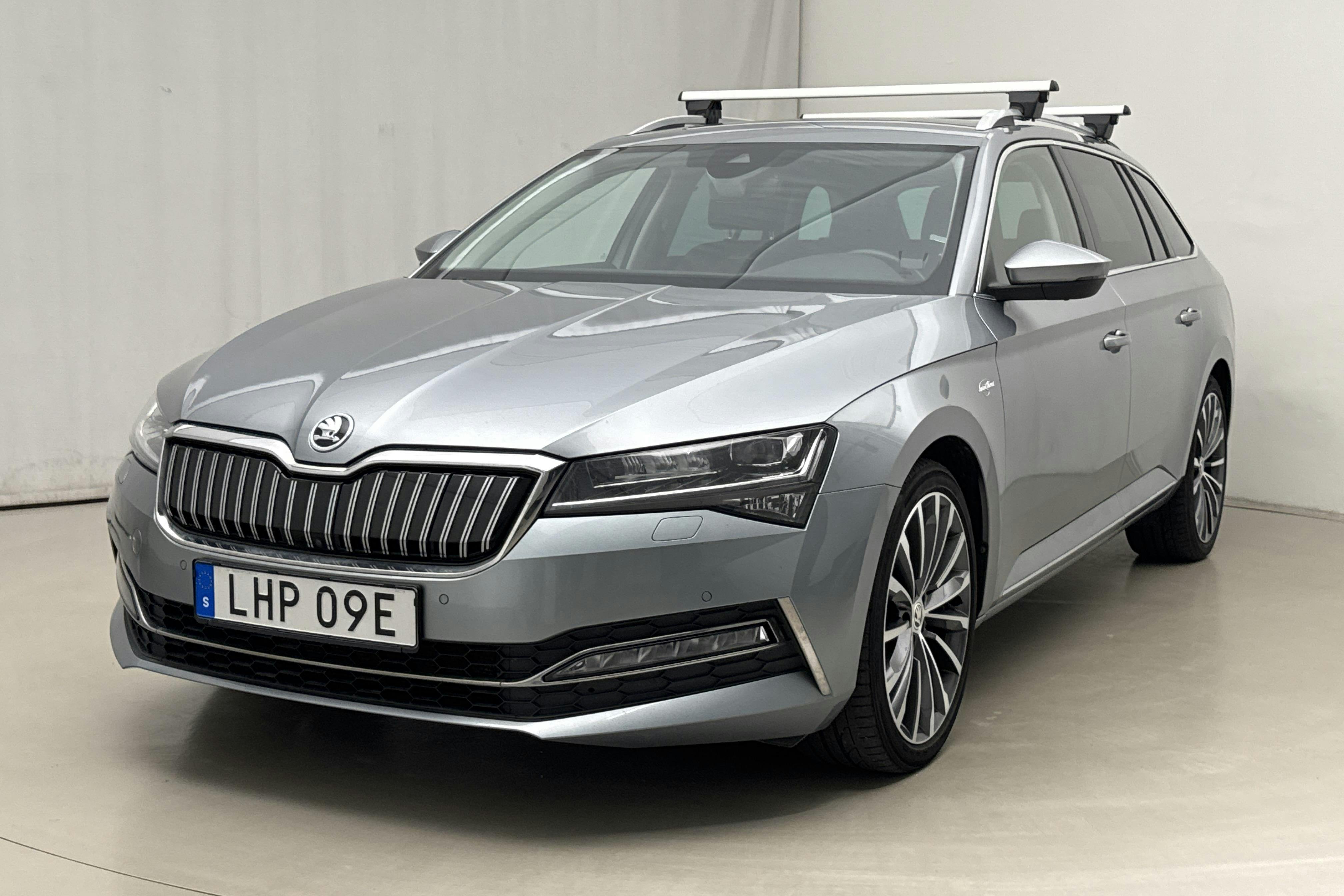 Skoda Superb 1.4 TSI PHEV Kombi (218hk) - 156 790 km - Automatyczna - szary - 2020