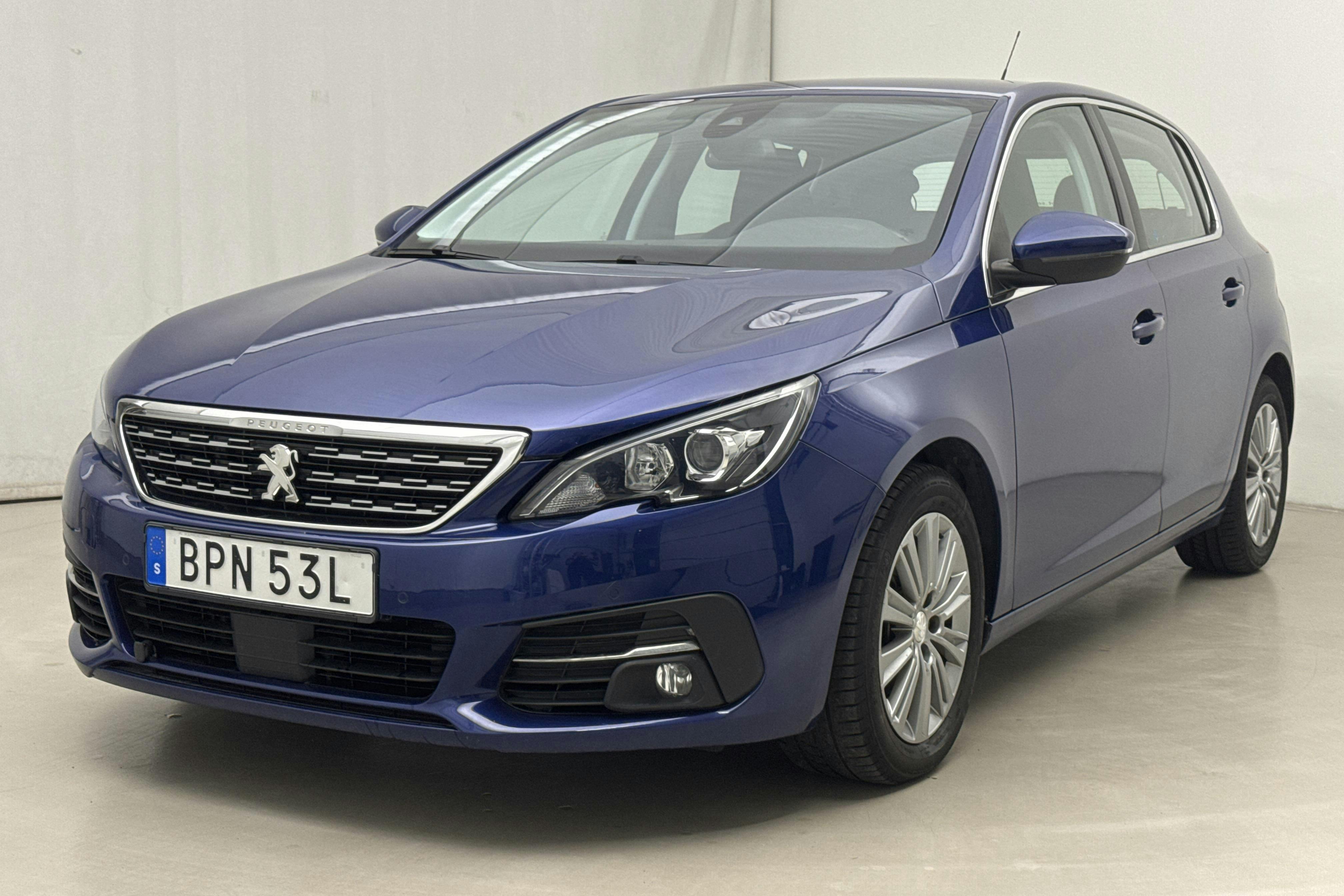 Peugeot 308 PureTech 5dr (130hk) - 5 988 mil - Manuell - Dark Blue - 2019