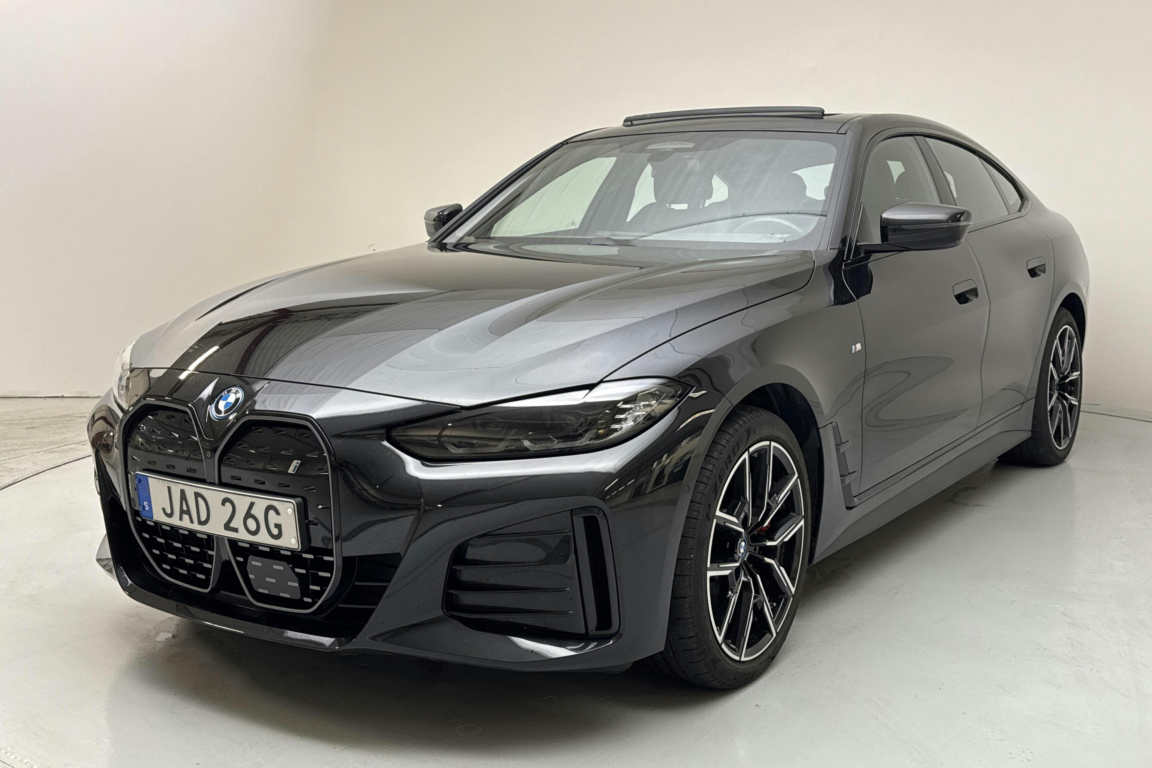 BMW i4 eDrive40, G26 (340hk) - 75 520 km - Automatic - black - 2023