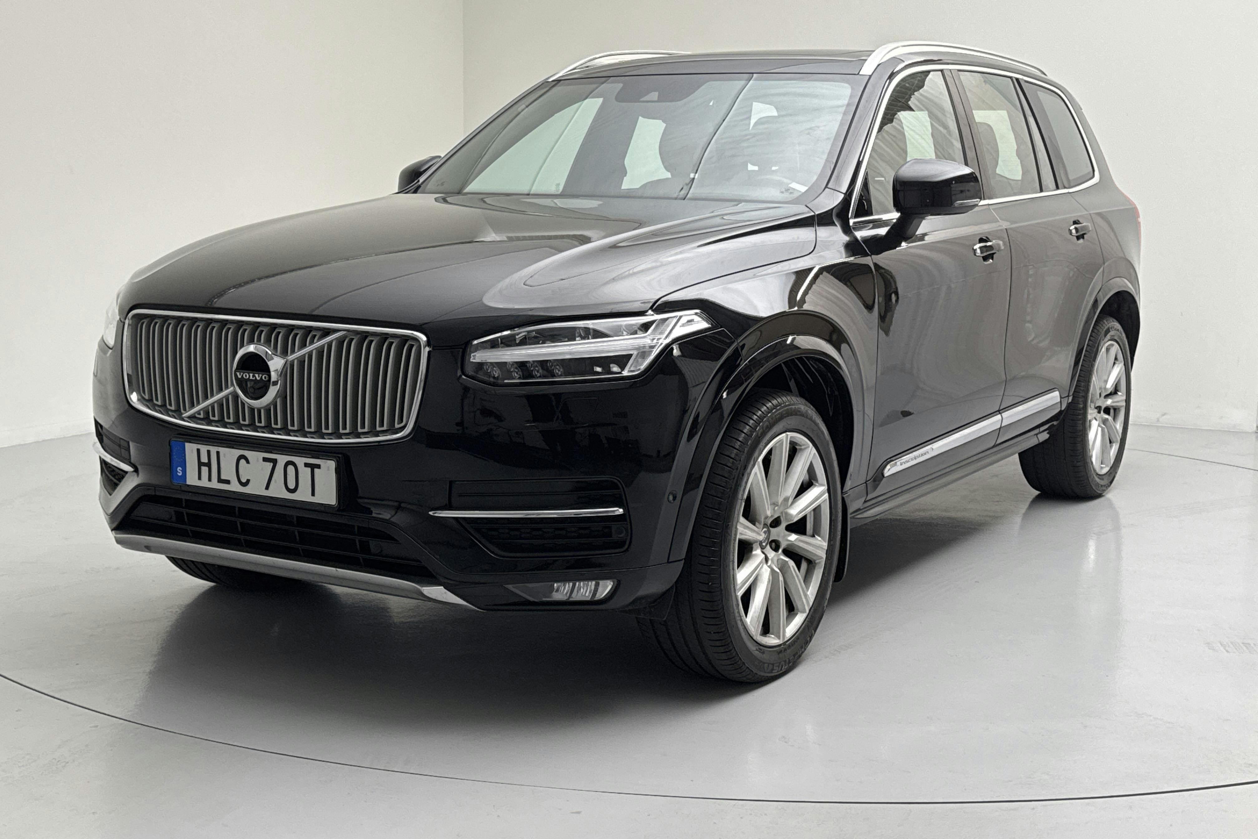Volvo XC90 T5 AWD (250hk) - 12 530 mil - Automat - svart - 2019