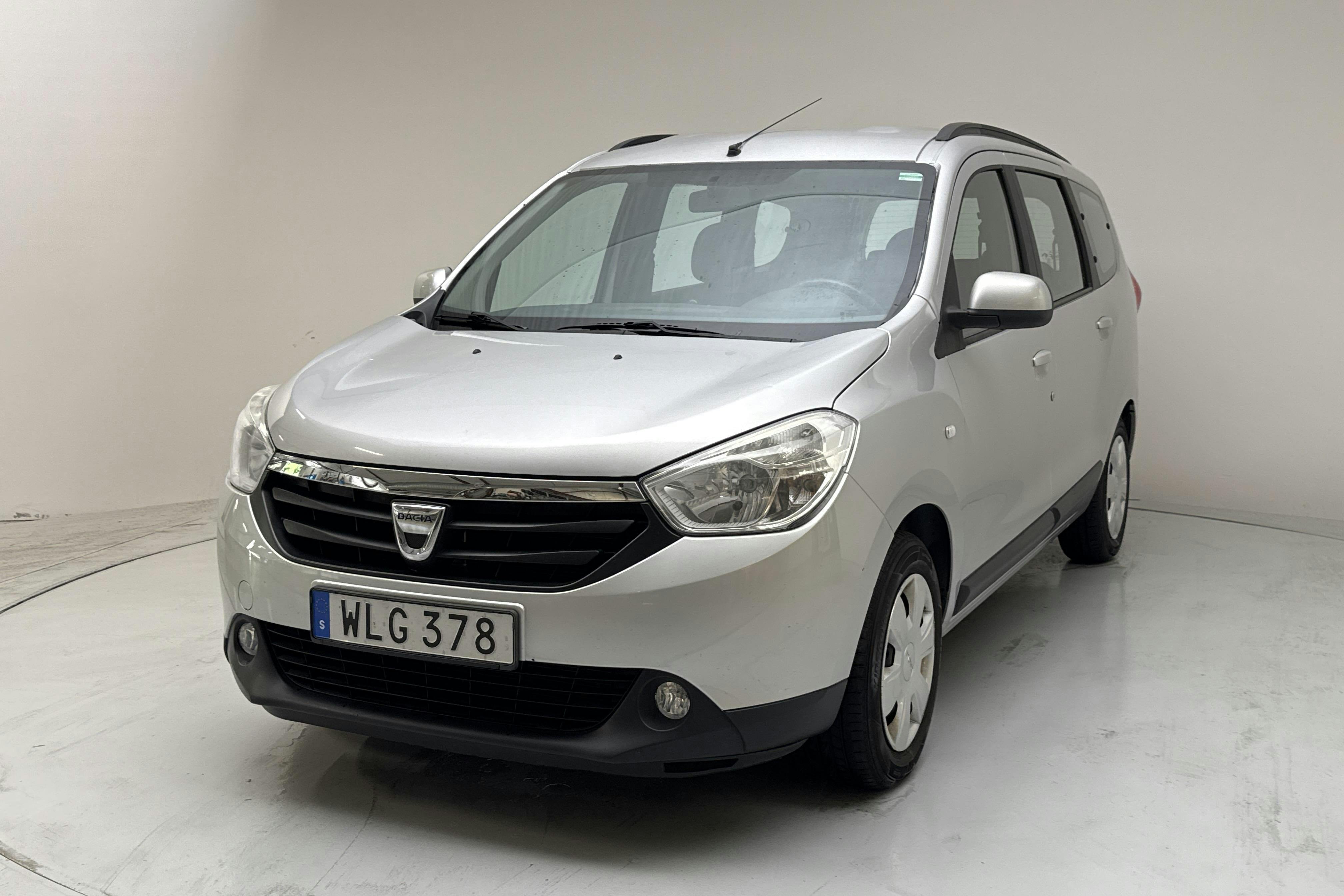 Dacia Lodgy 1.2 TCe (115hk) - 9 020 mil - Manuell - silver - 2015