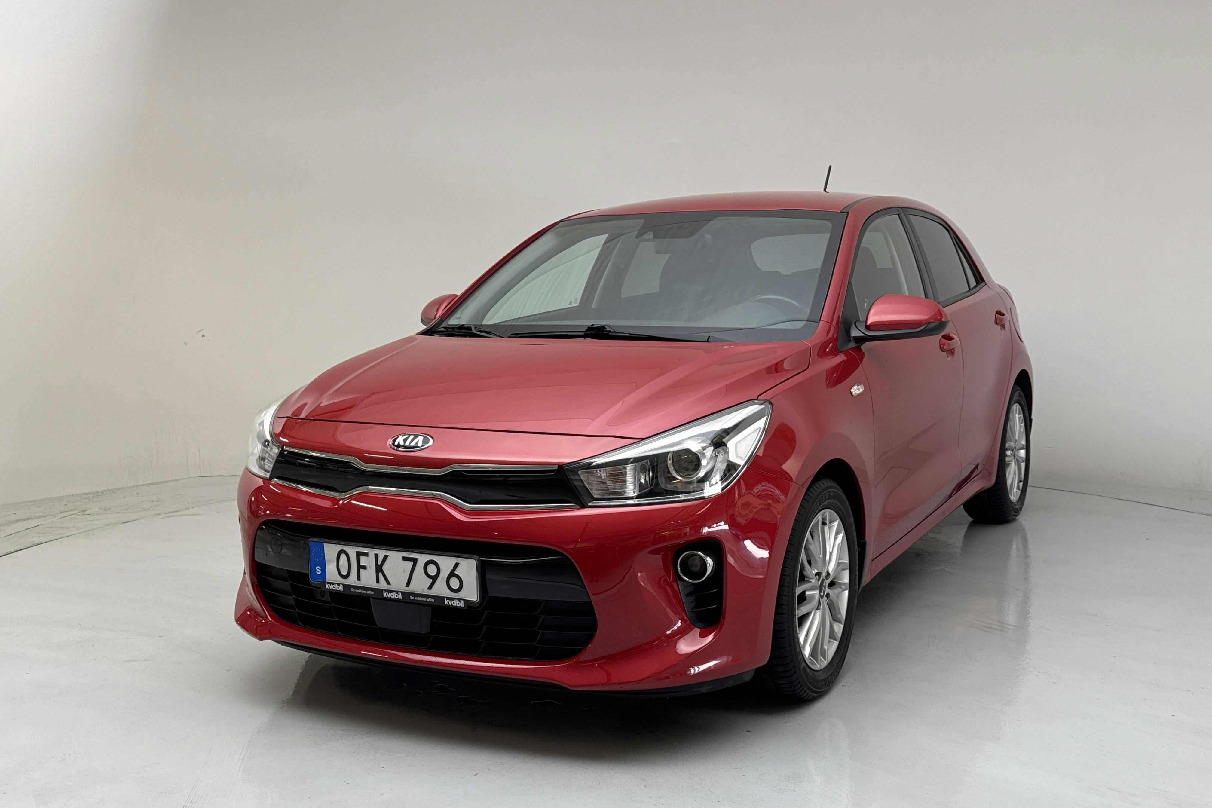 KIA Rio 1.2 (84hk) - 5 061 mil - Manuell - röd - 2018