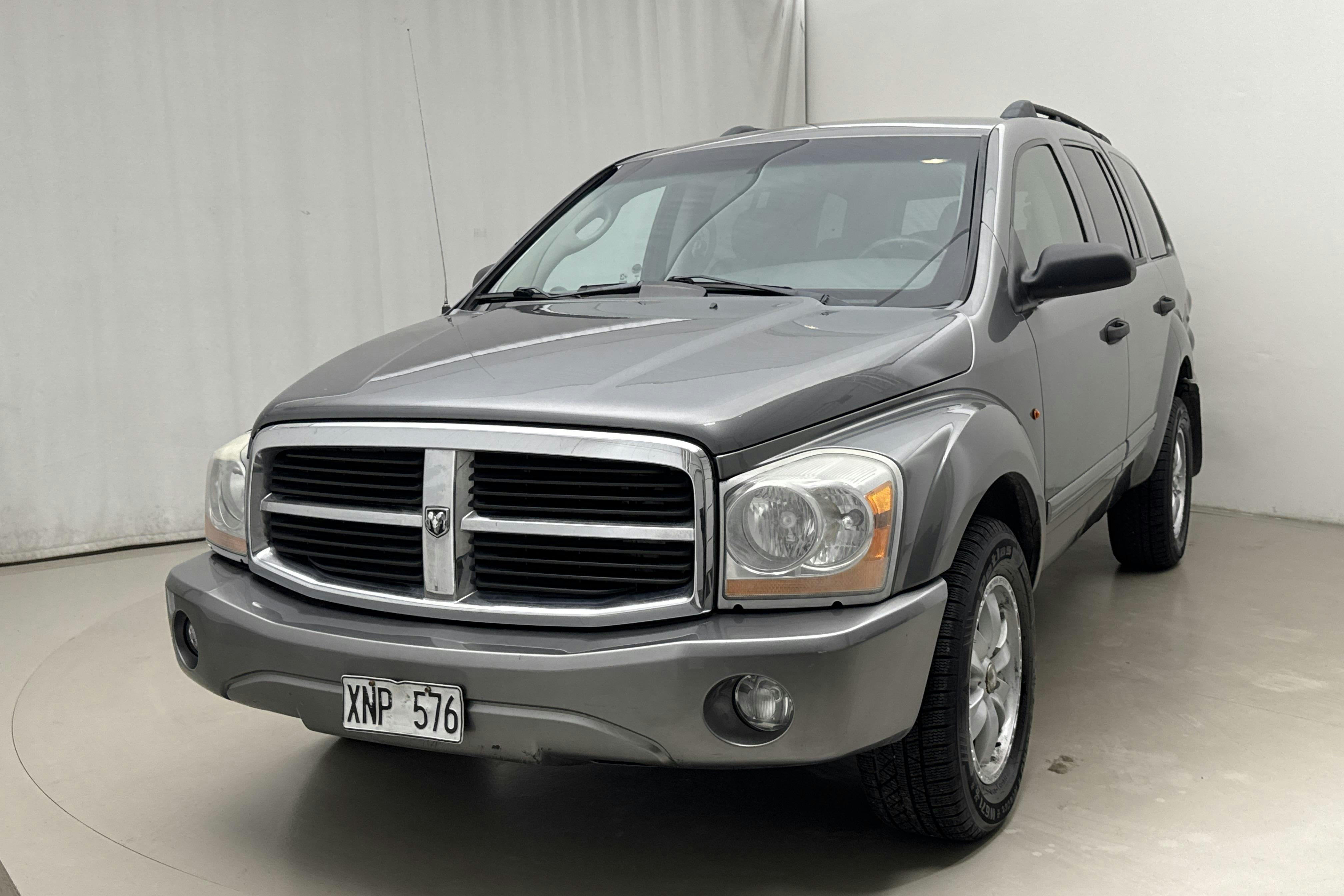 DODGE DURANGO Durango 4.7 V8 AWD (234hk) - 62 000 km - Automaatne - hall - 2005
