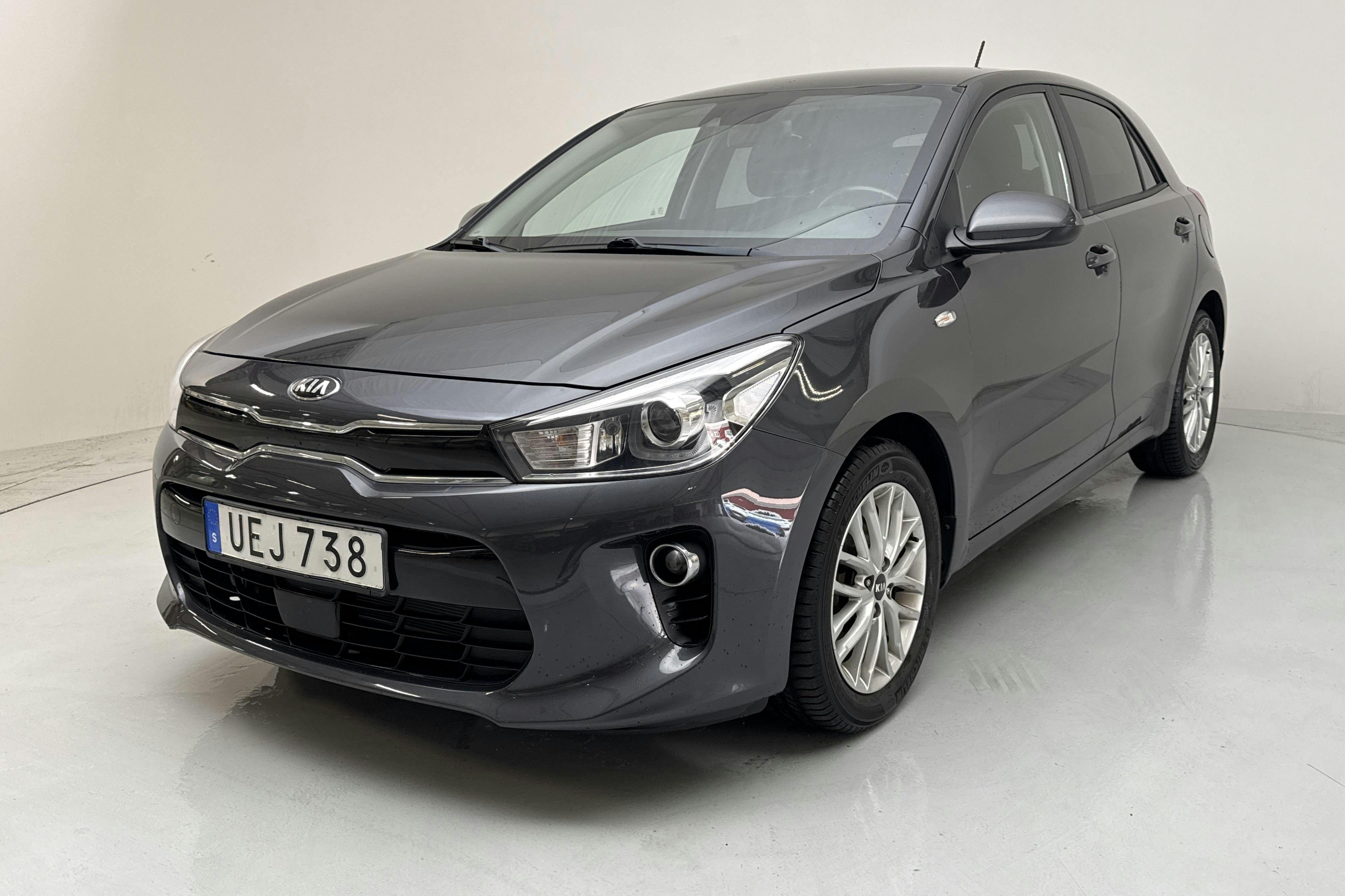 KIA Rio 1.2 (84hk) - 7 281 mil - Manuell - grå - 2019