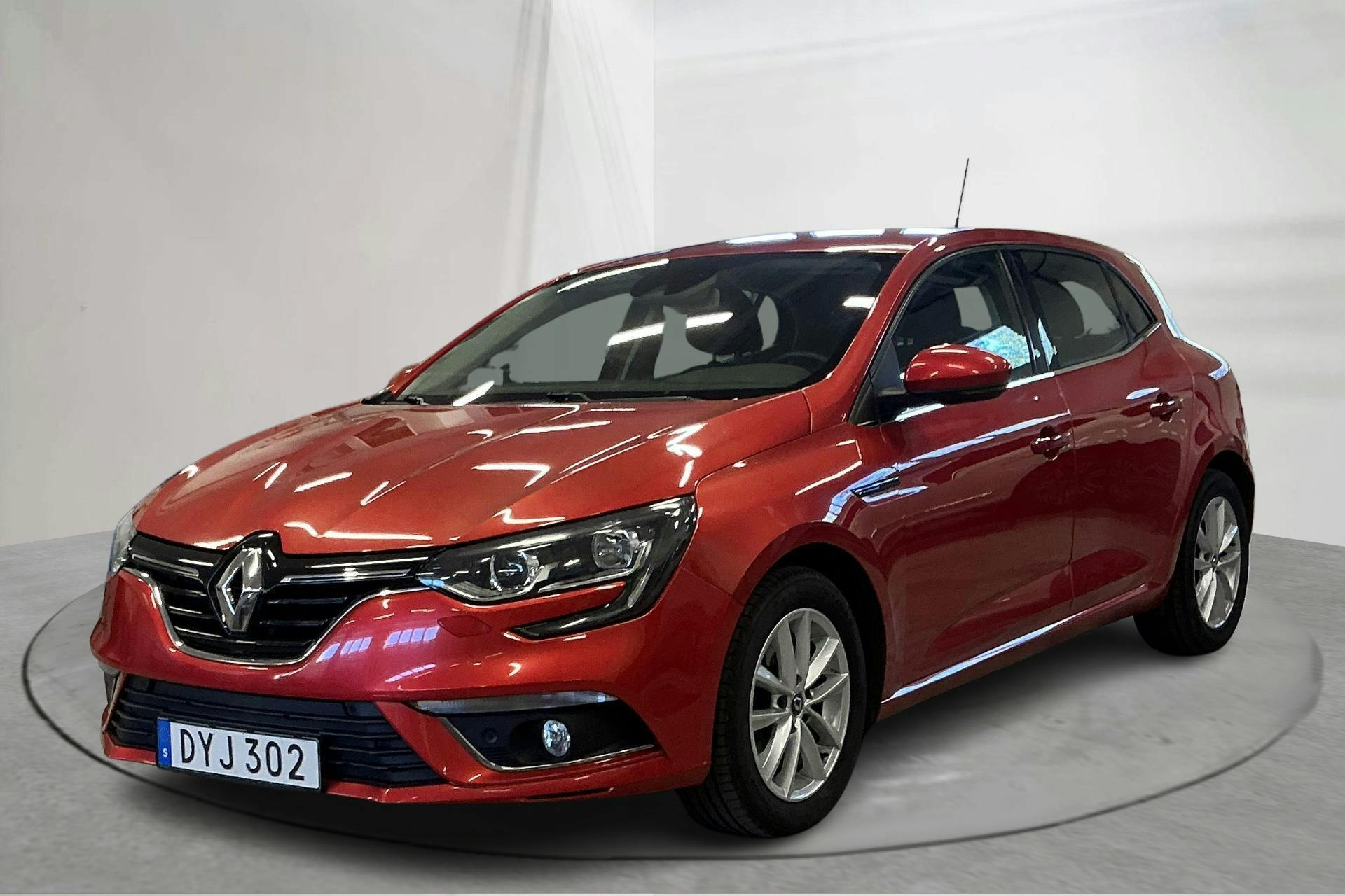 Renault Mégane 1.2 TCe 5dr (130hk) - 13 344 mil - Manuell - röd - 2016