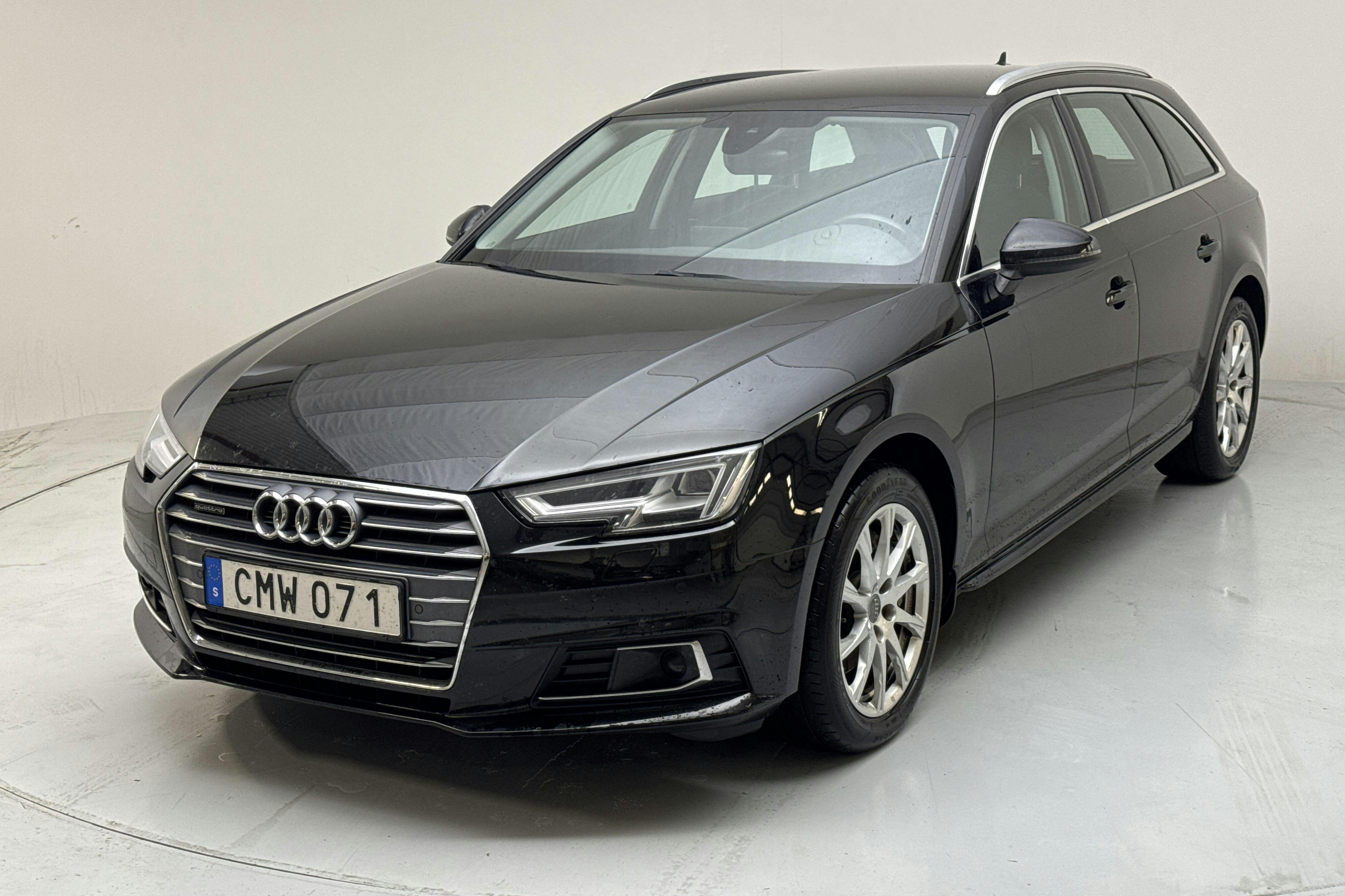 Audi A4 2.0 TDI Avant quattro (190hk) - 13 668 mil - Automat - svart - 2018