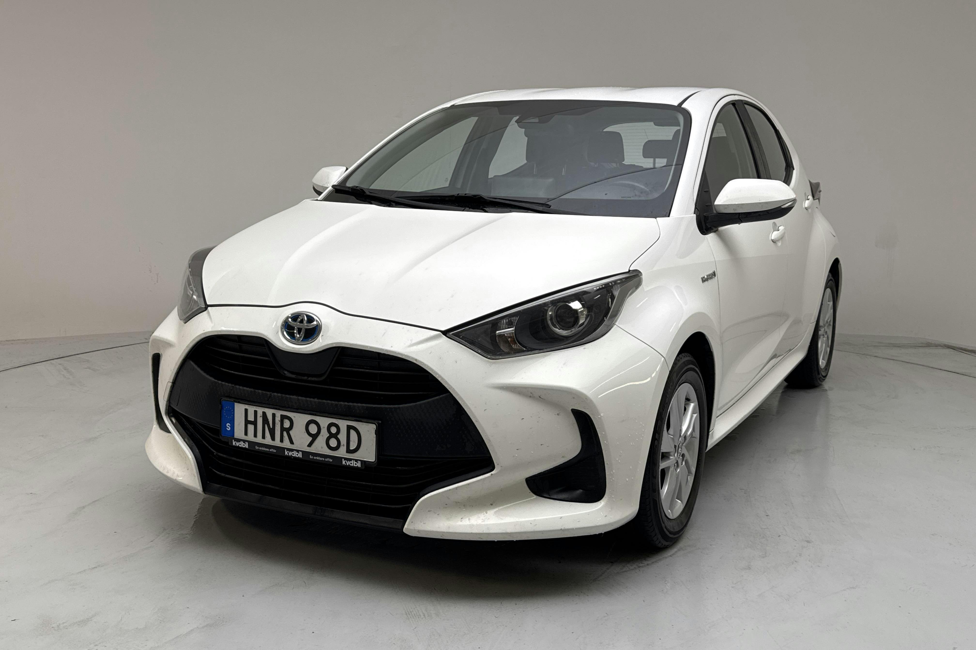 Toyota Yaris 1.5 Hybrid 5dr (116hk) - 65 730 km - Automatyczna - biały - 2020