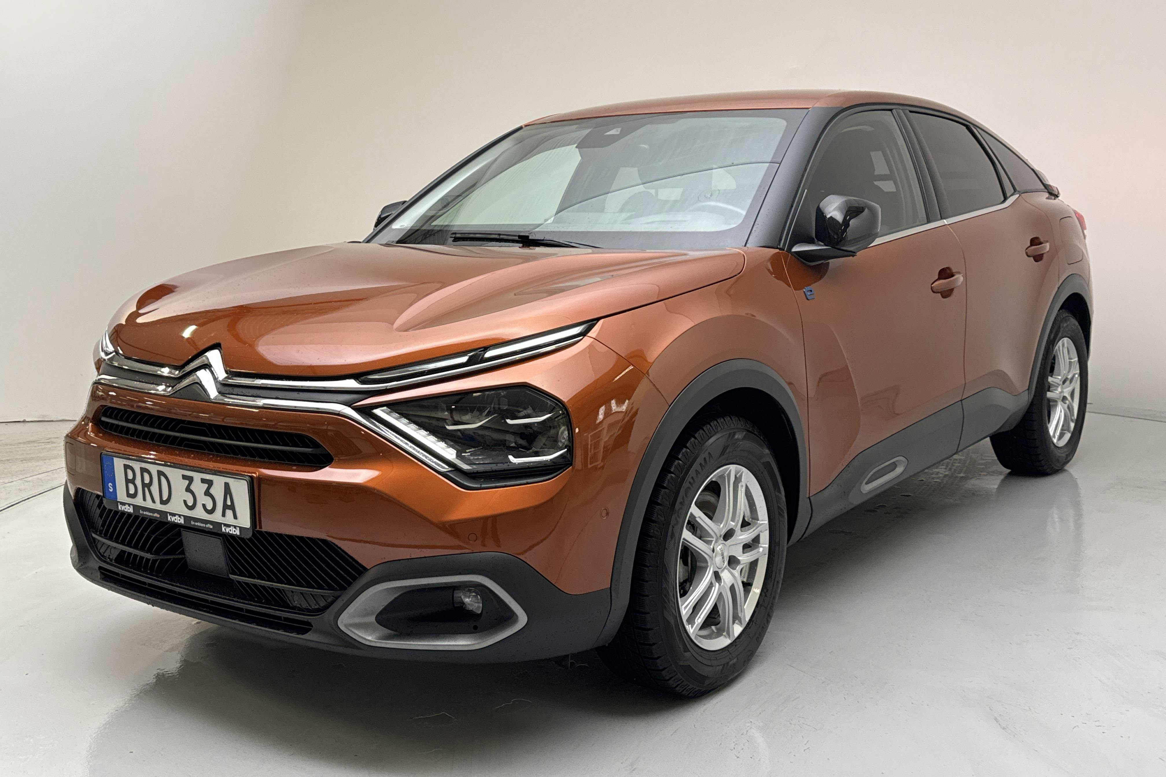 Citroën e-C4 50 kWh (136hk) - 23 170 km - Automatic - orange - 2022