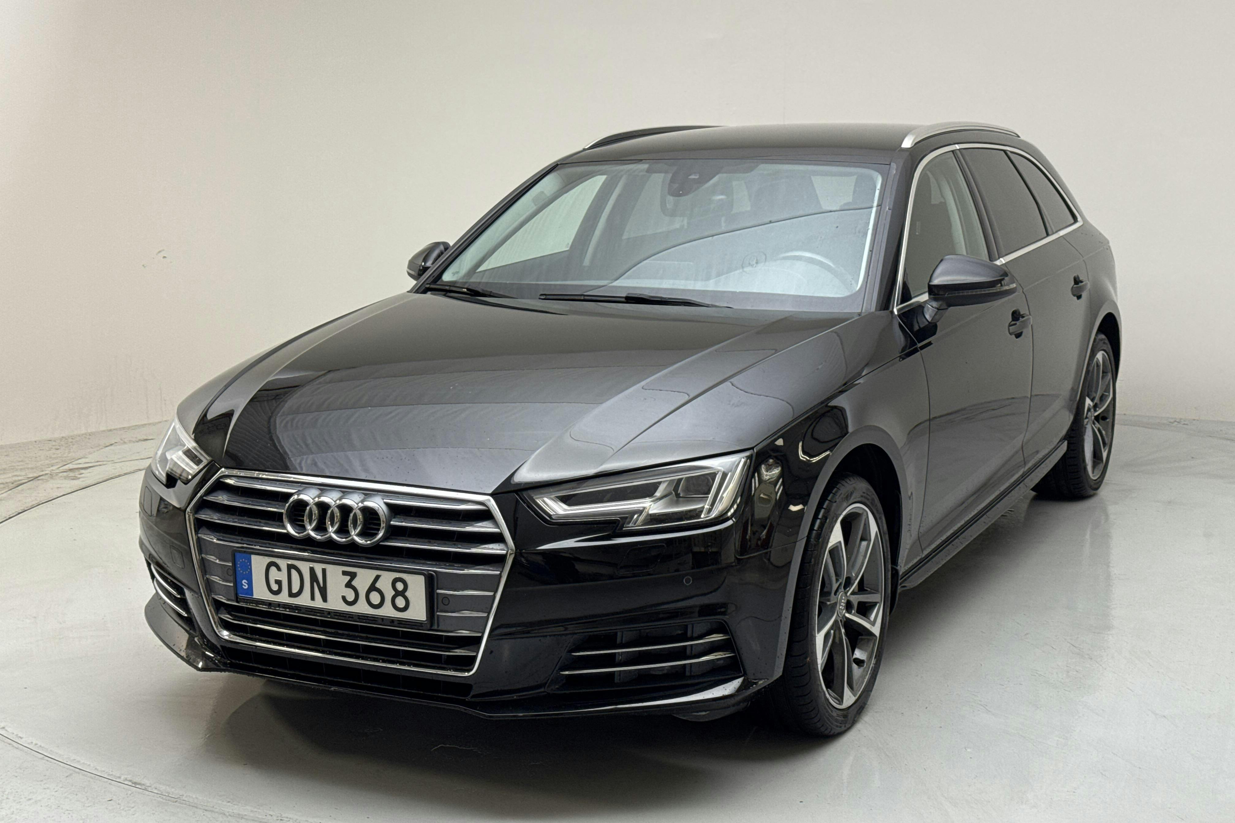 Audi A4 2.0 TDI Avant (190hk) - 161 760 km - Automatyczna - czarny - 2017