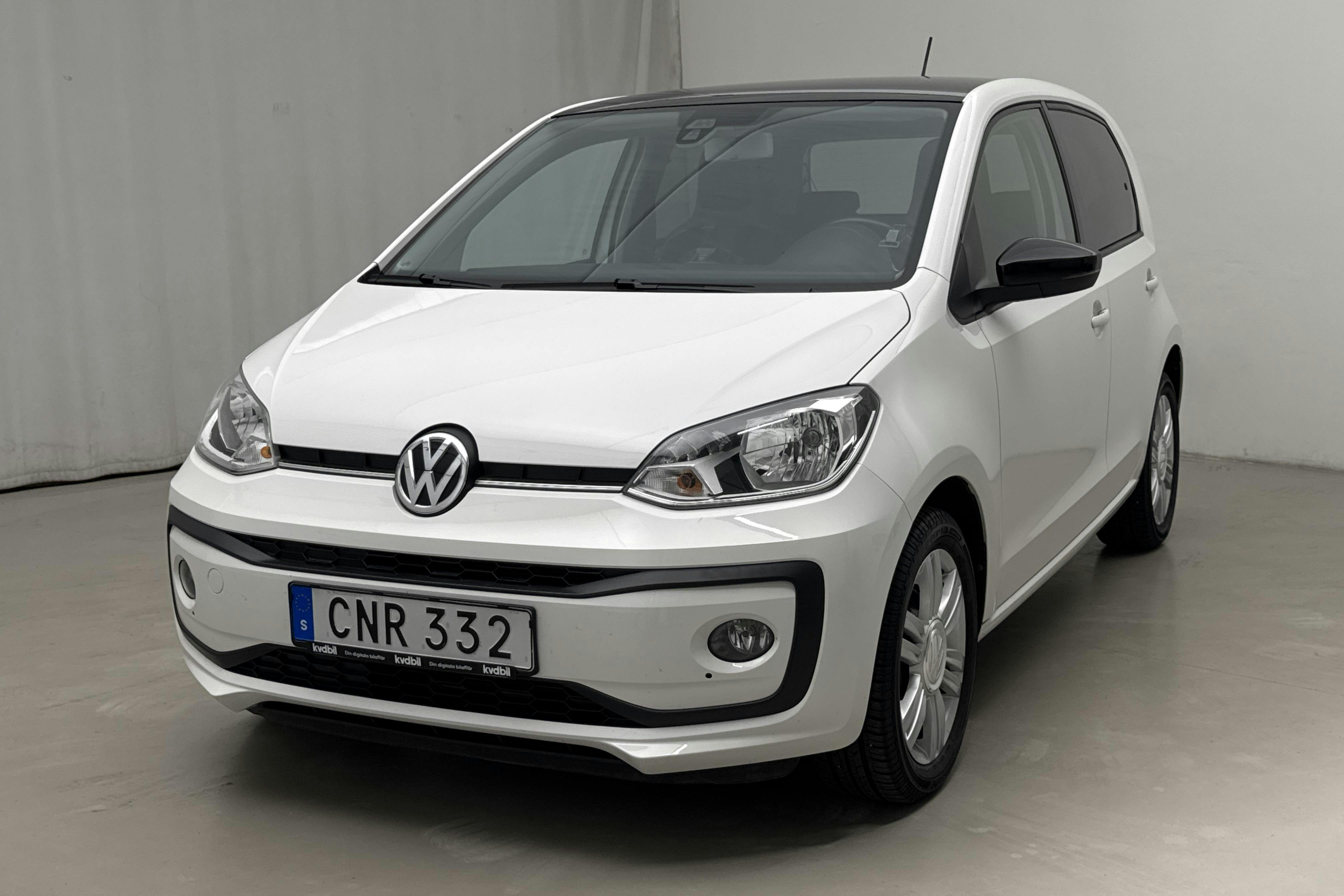 VW up! 1.0 5dr (75hk) - 4 884 mil - Manuell - vit - 2017