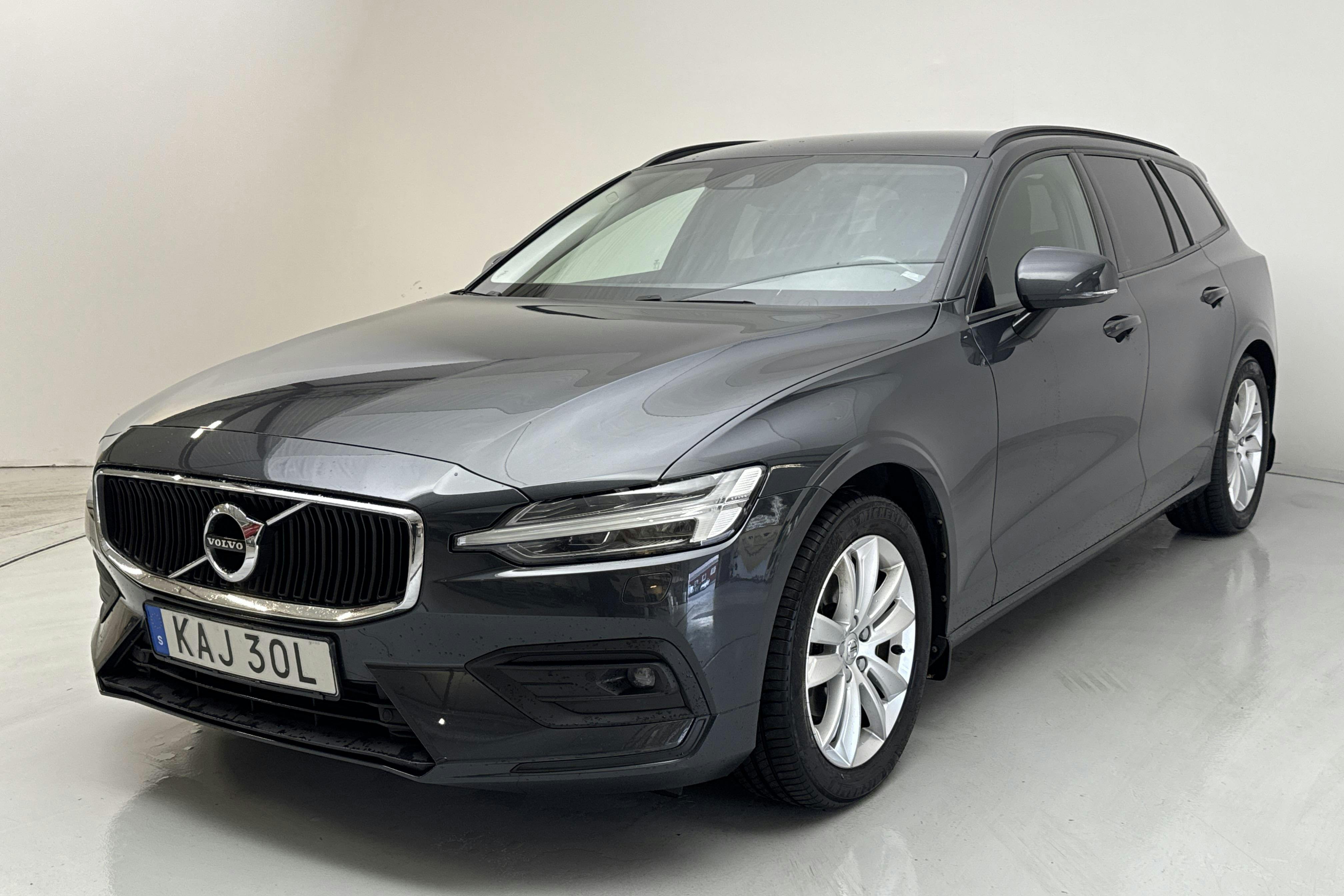 Volvo V60 D3 AWD (150hk) - 132 920 km - Automaatne - hall - 2020