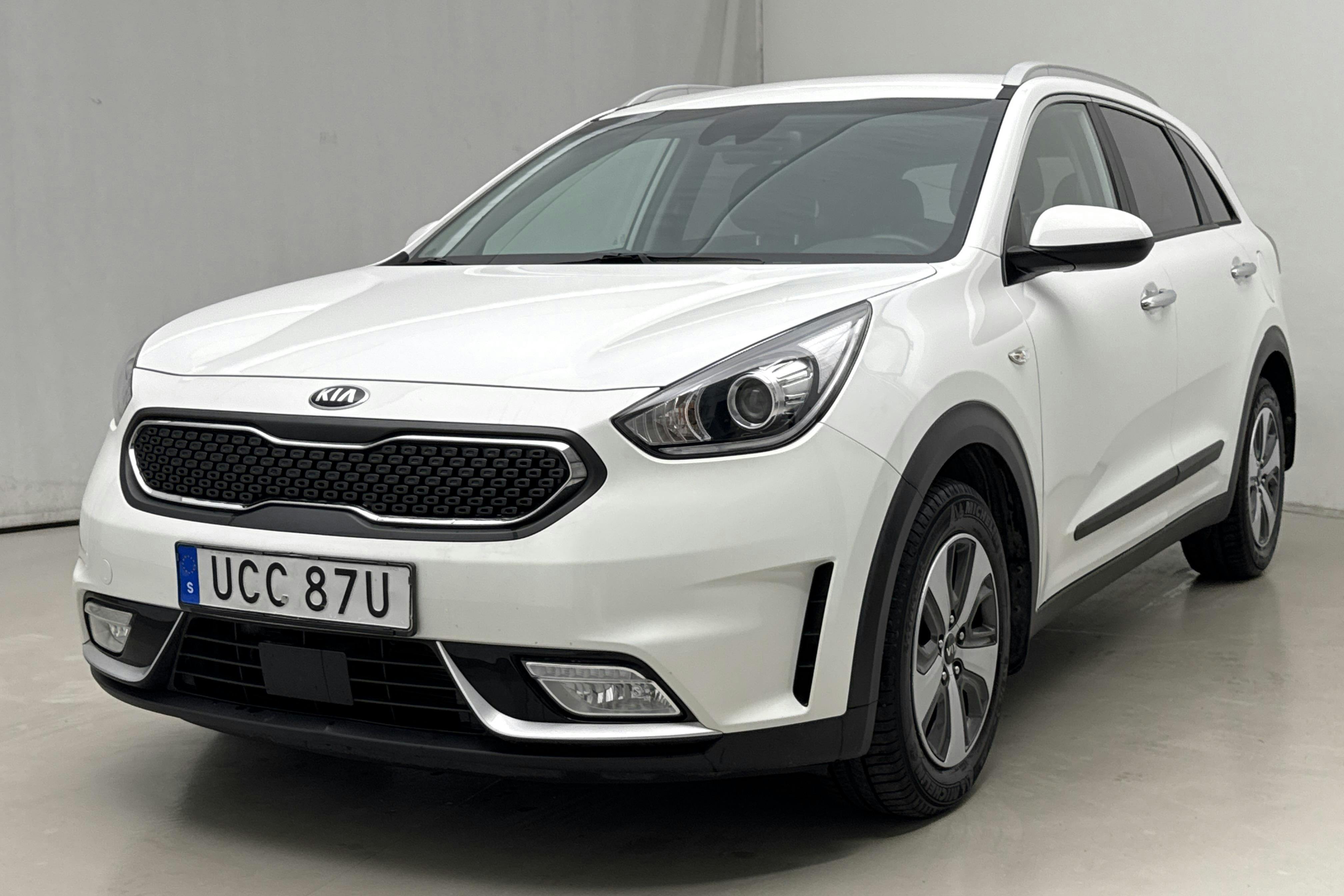 KIA Niro Hybrid 1.6 (141hk) - 28 370 km - Automatic - white - 2019