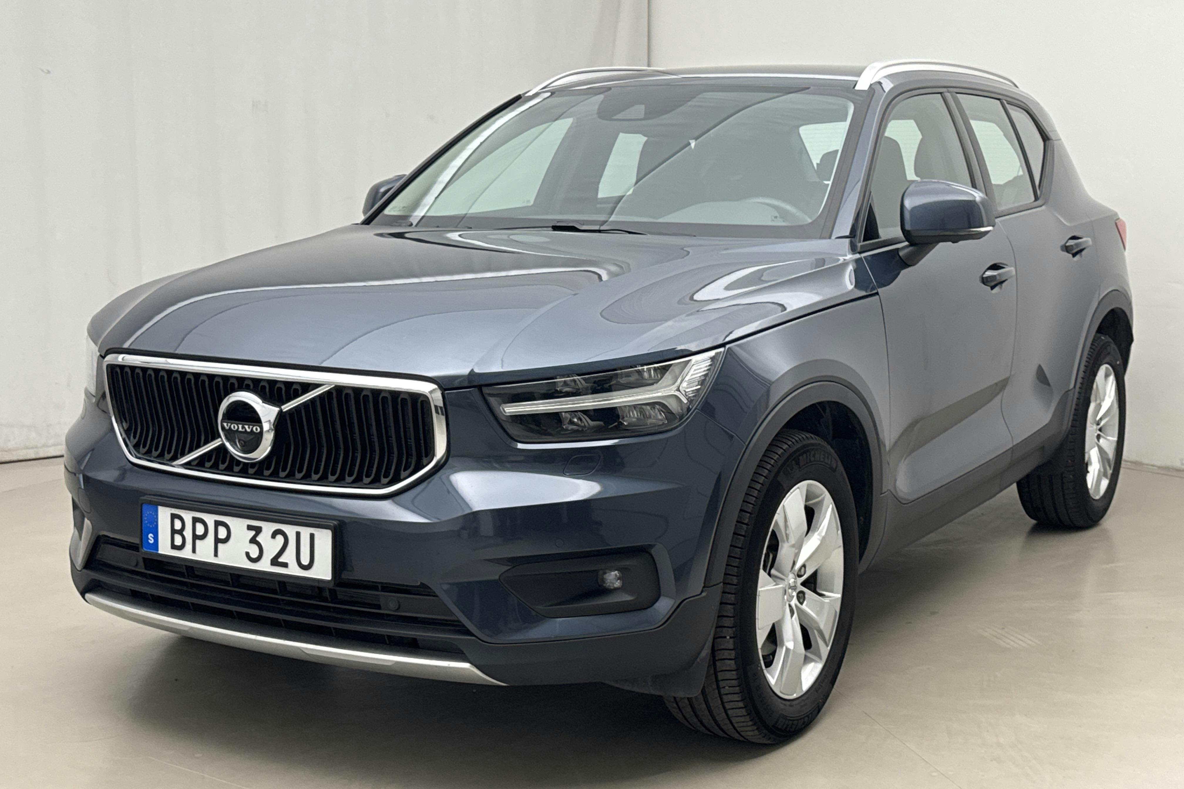 Volvo XC40 B4 2WD (197hk) - 109 410 km - Automatic - Dark Blue - 2021