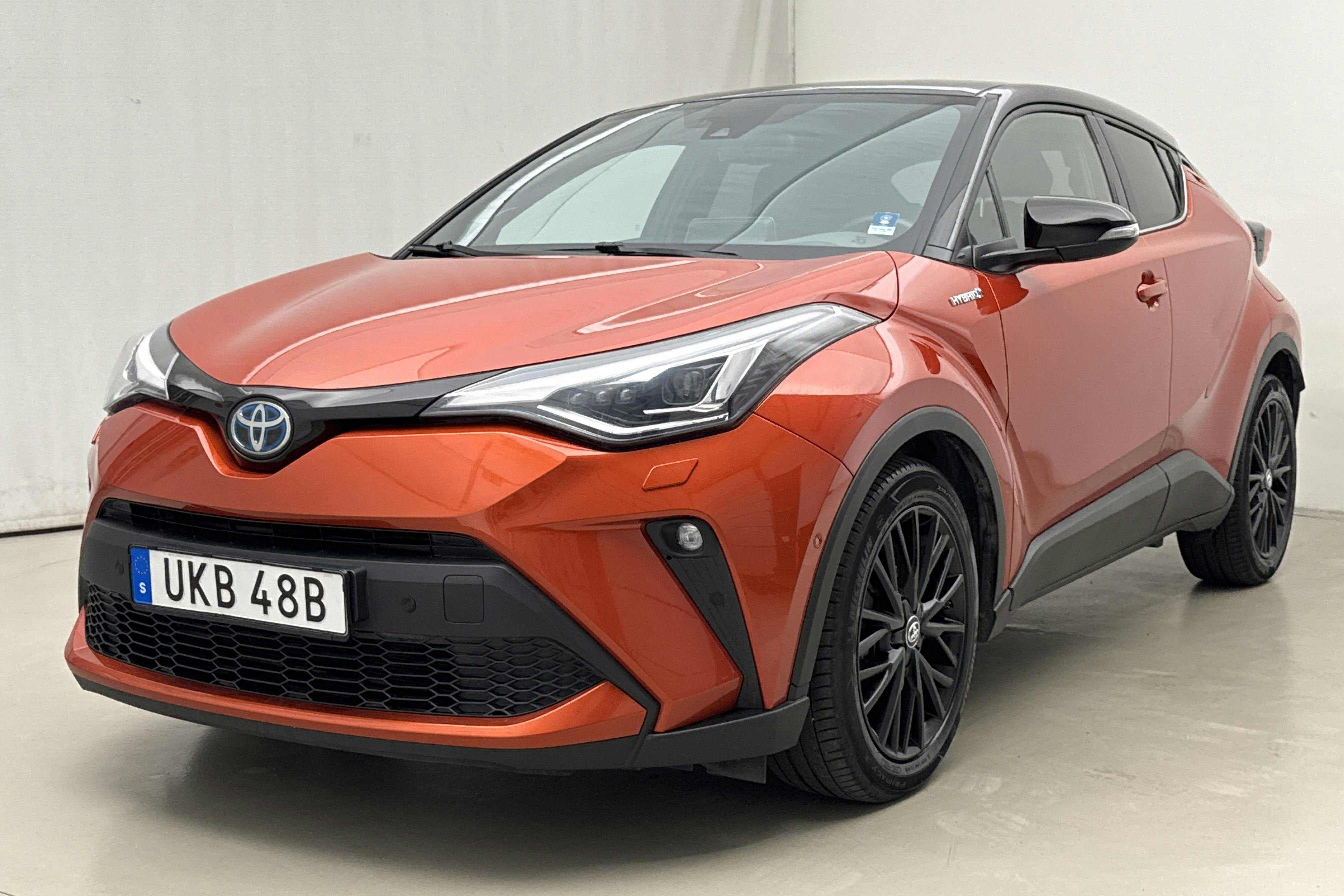 Toyota C-HR 2.0 HSD (184hk) - 69 630 km - Automatic - orange - 2020