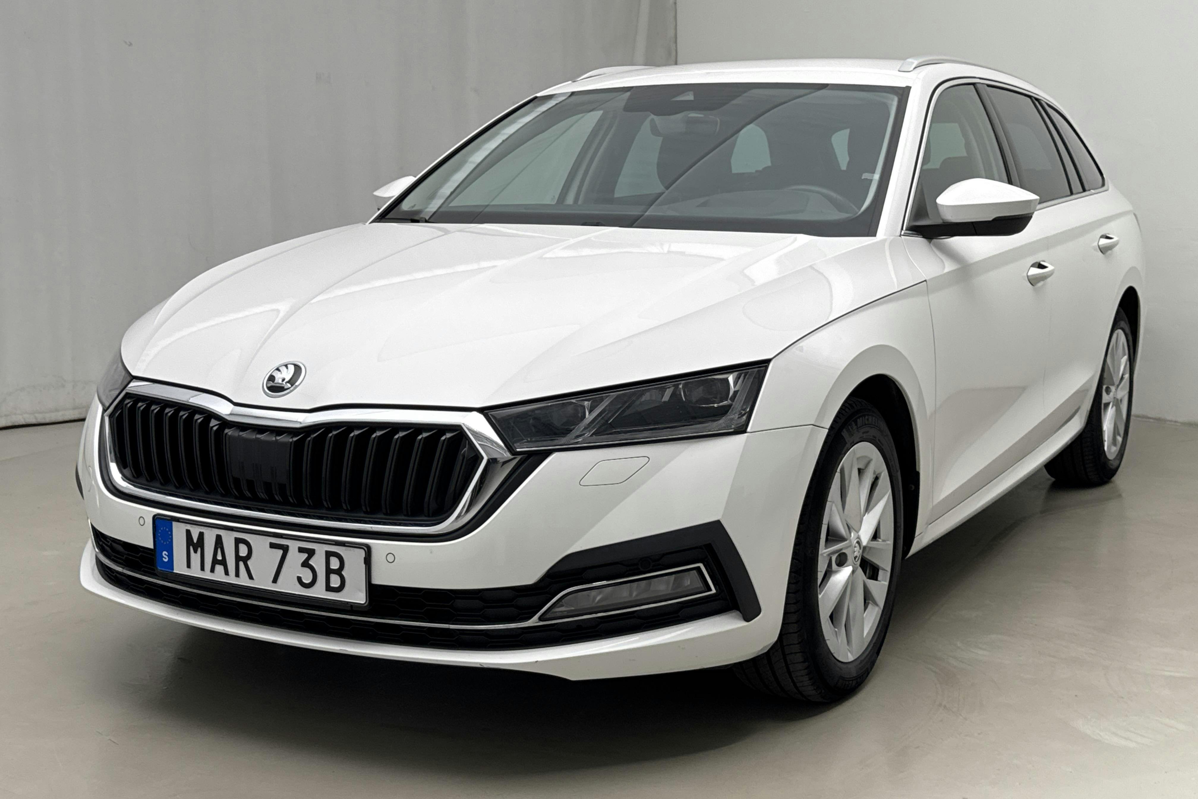 Skoda Octavia 2.0 TDI Combi (150hk) - 7 156 mil - Automat - vit - 2020