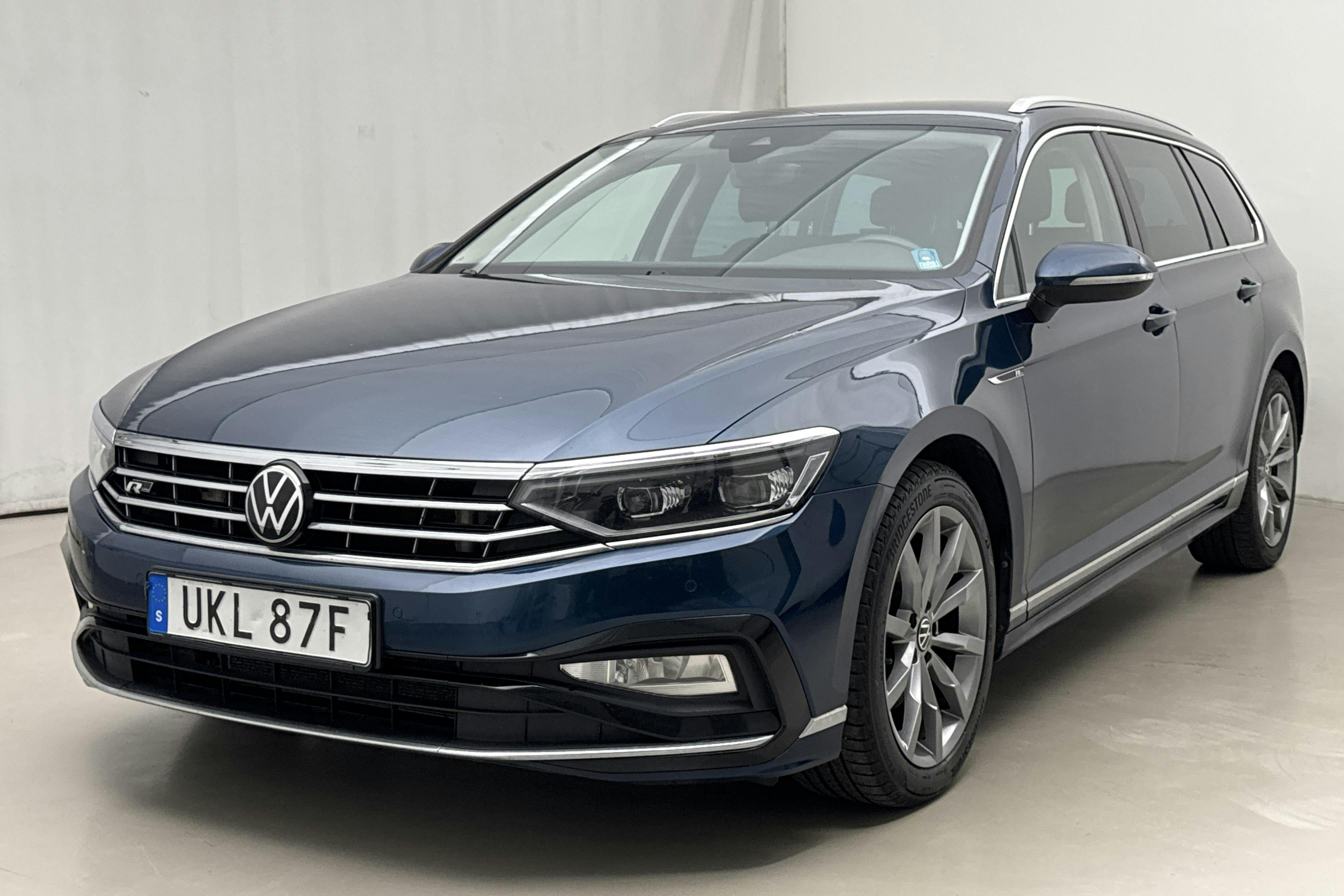VW Passat 2.0 TDI Sportscombi 4Motion (200hk) - 117 780 km - Automatic - blue - 2021
