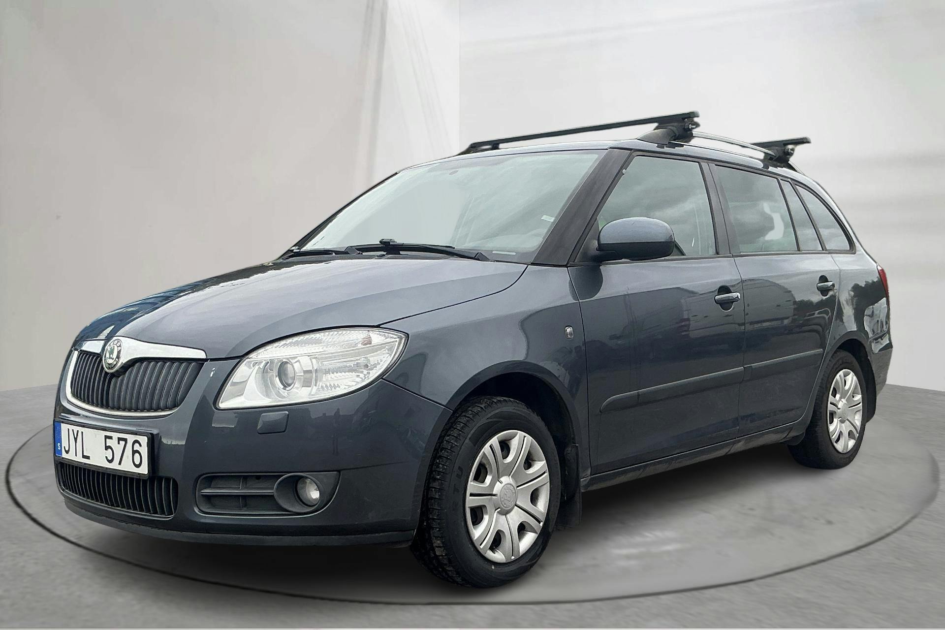 Skoda Fabia 1.2 Combi (70hk) - 102 330 km - Käsitsi - Dark Grey - 2010
