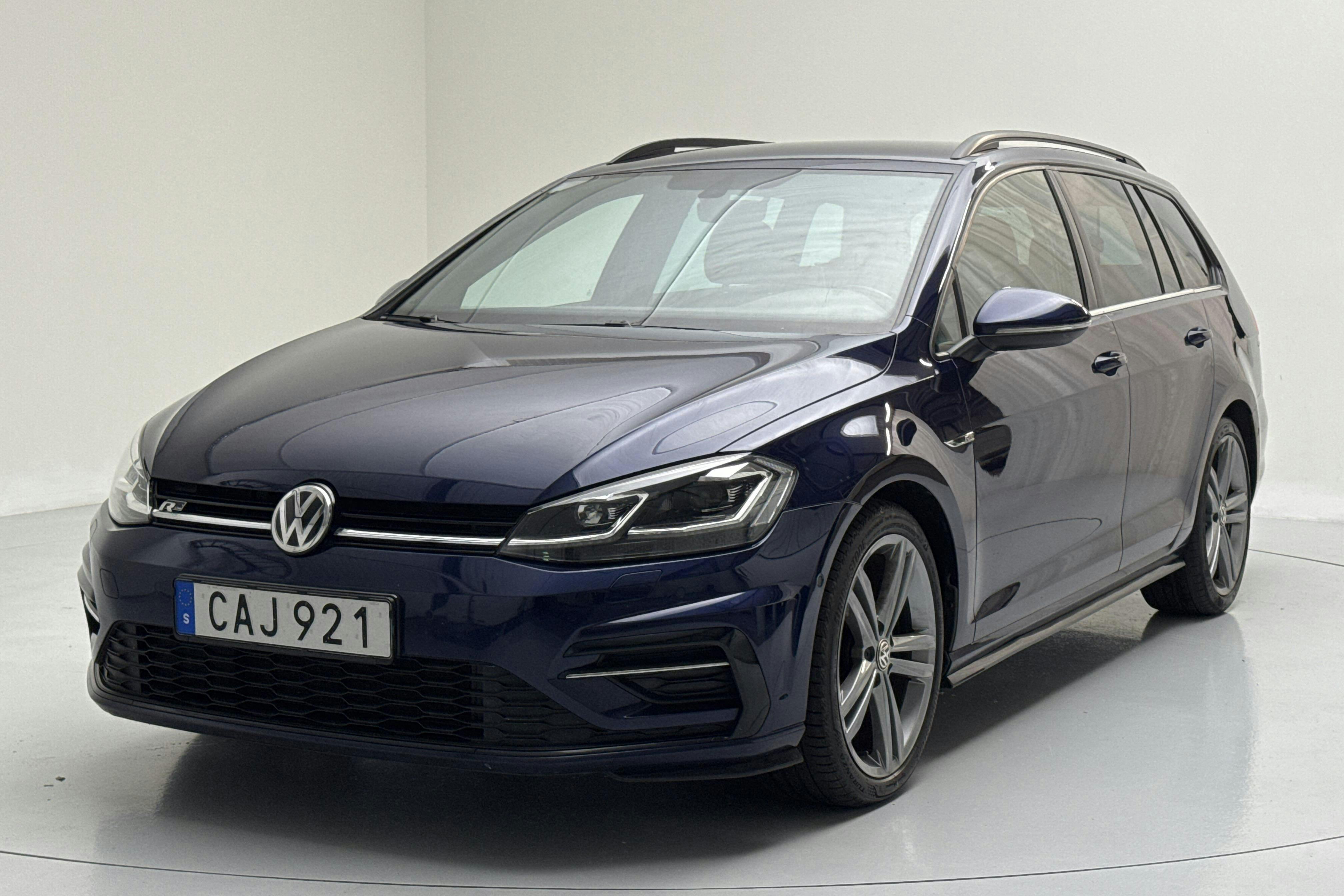 VW Golf VII 1.5 TSI Sportscombi (150hk) - 15 001 mil - Automat - Dark Blue - 2019