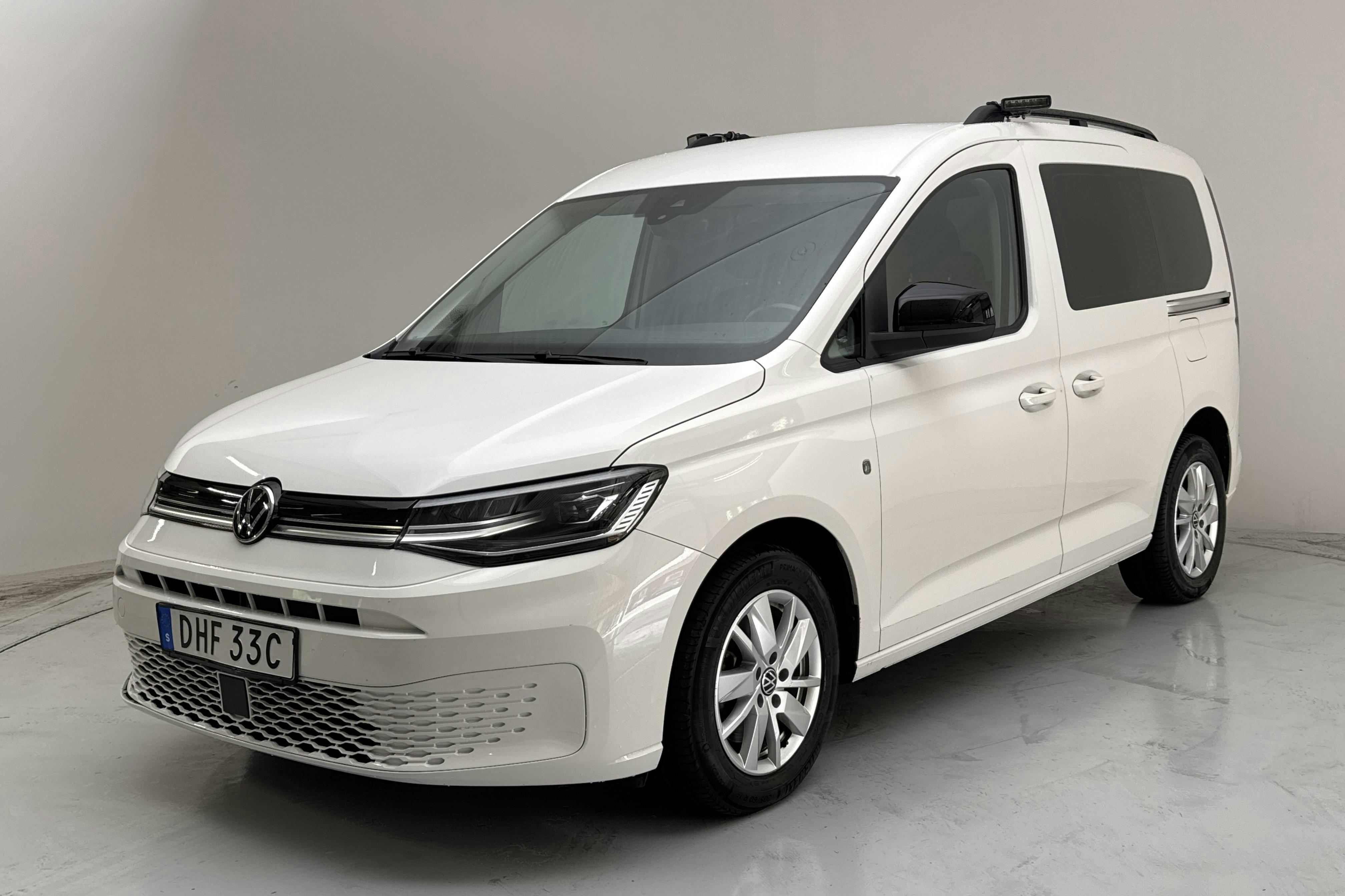 VW Caddy Life Maxi 2.0 TDI (122hk) - 83 200 km - Automatic - white - 2022