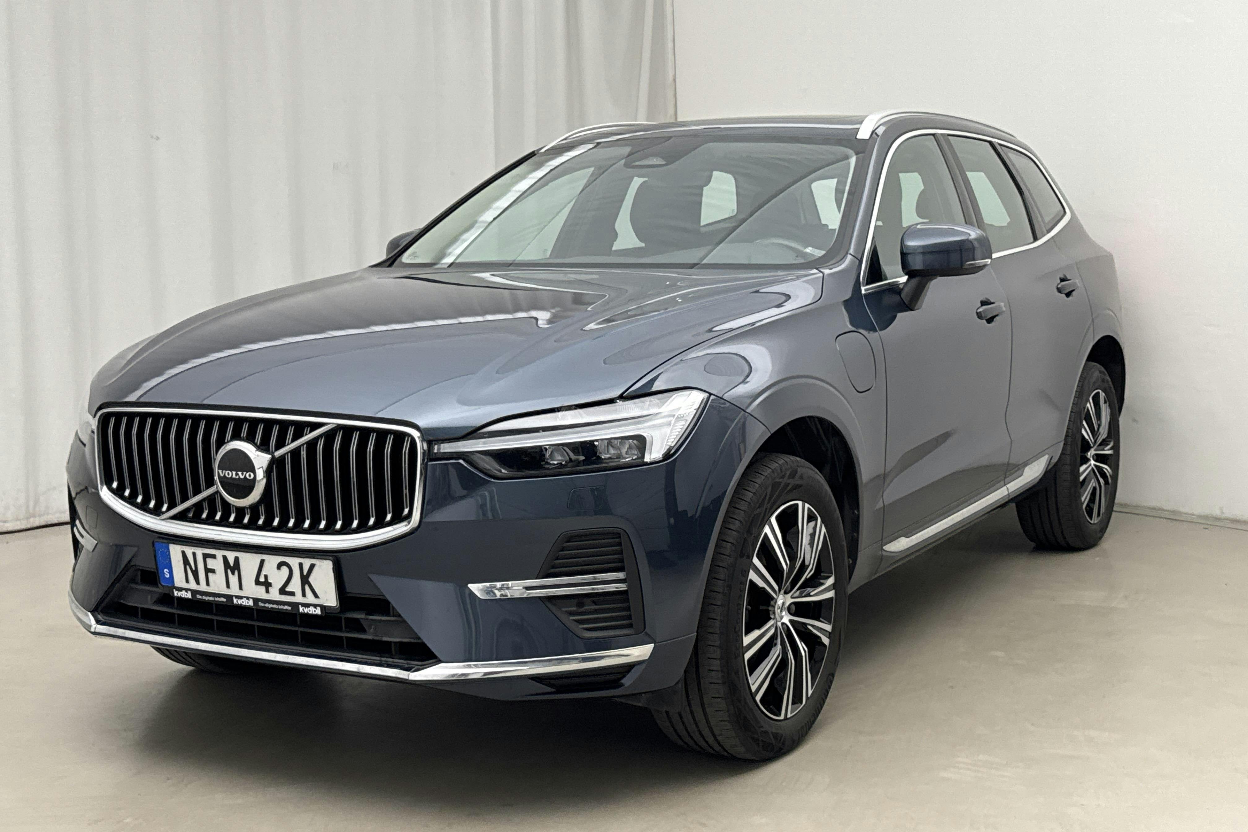Volvo XC60 T6 AWD Recharge (340hk) - 8 053 mil - Automat - Dark Blue - 2022