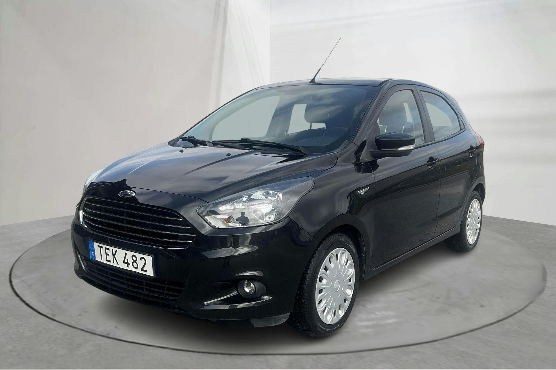 Ford KA+ 1.2 (85hk) - 88 470 km - Manuaalinen - musta - 2017