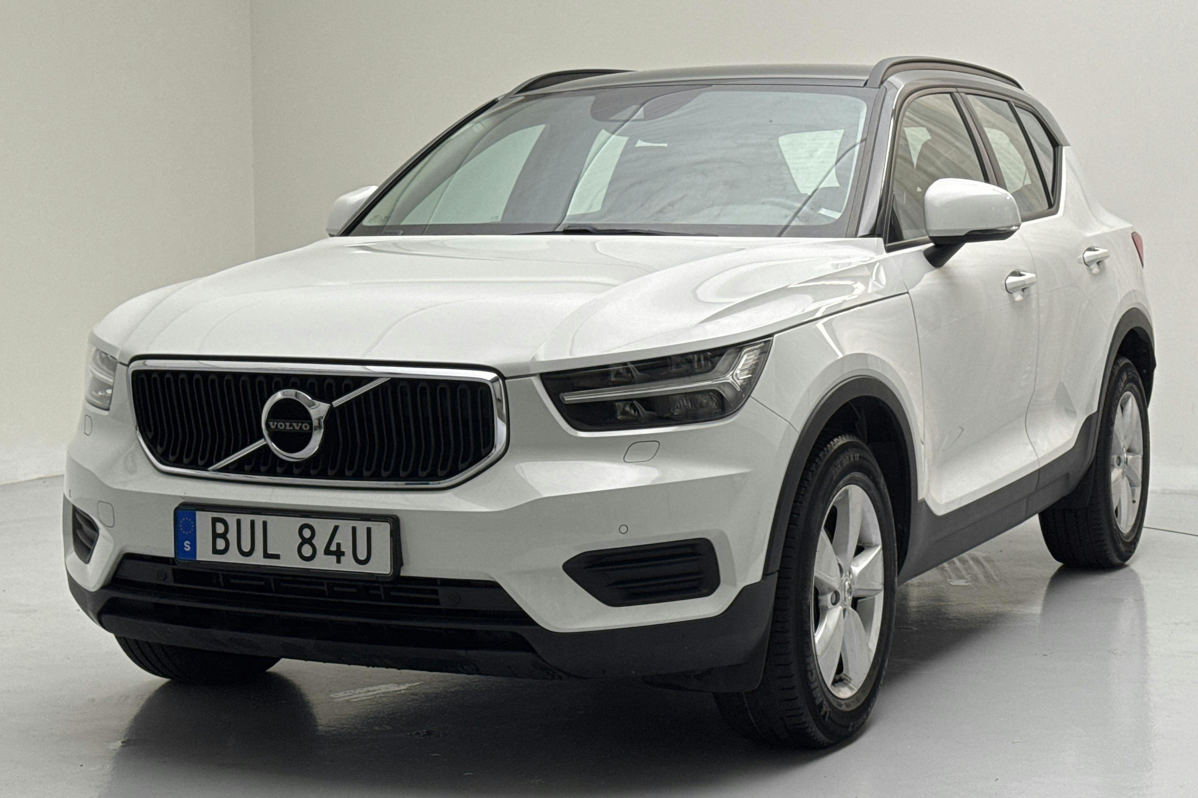 Volvo XC40 T3 2WD (163hk) - 98 690 km - Manual - white - 2020