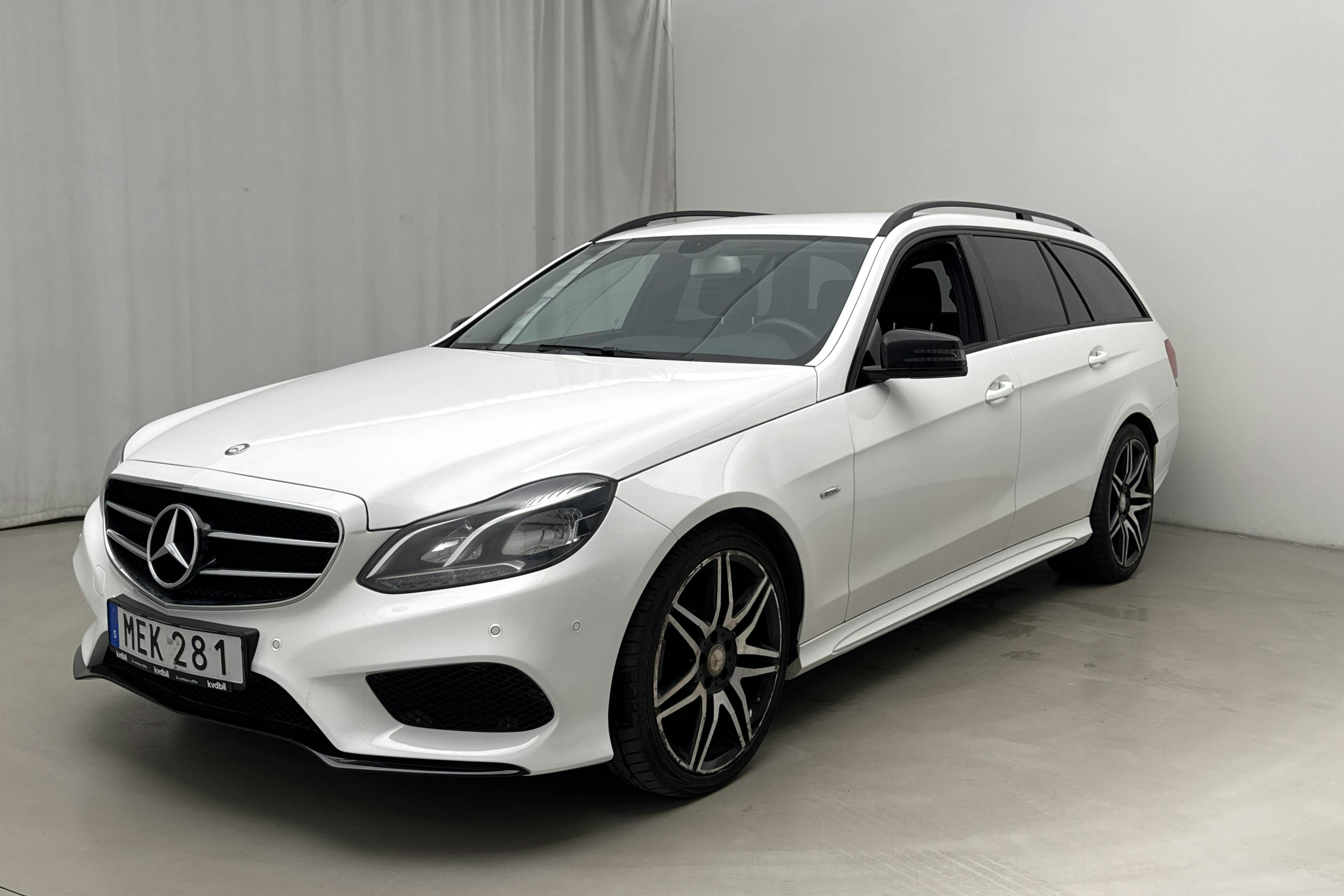 Mercedes E 220 CDI BlueTEC Kombi S212 (170hk) - 17 028 mil - Manuell - vit - 2016