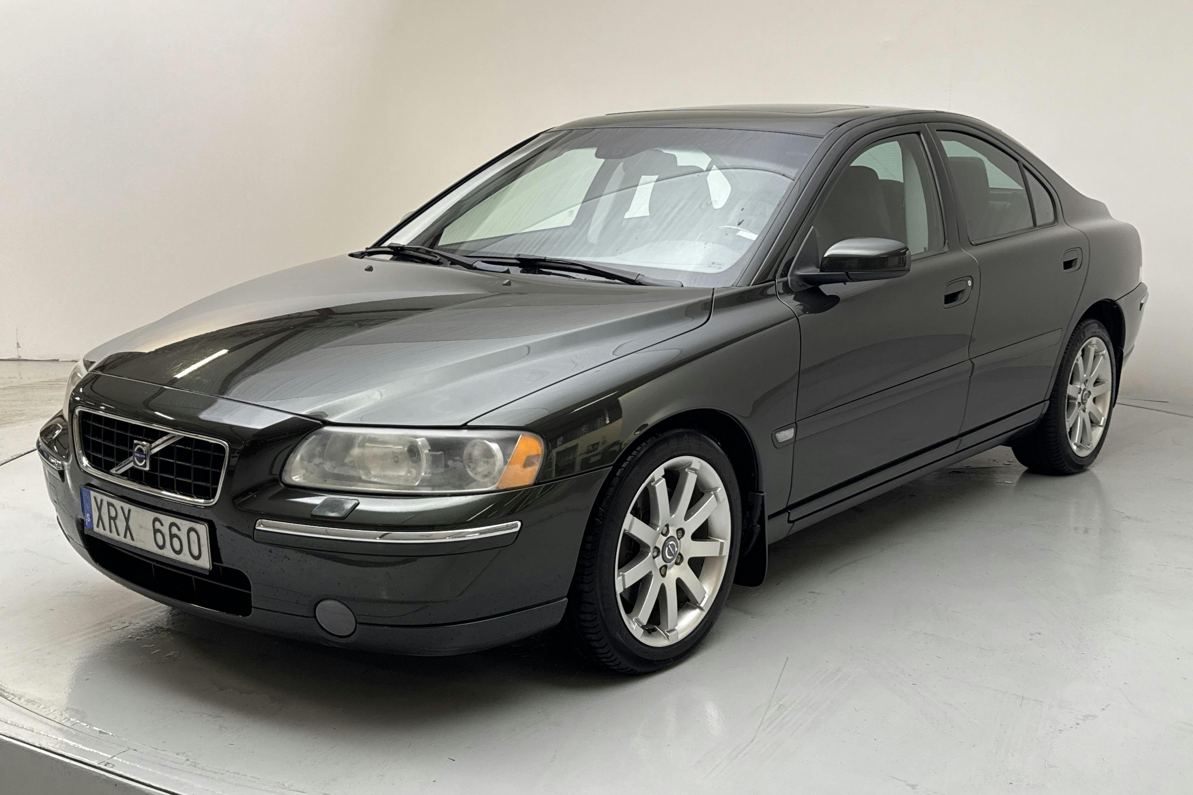 Volvo S60 2.5T AWD (210hk) - 208 300 km - Automatic - Dark Green - 2006