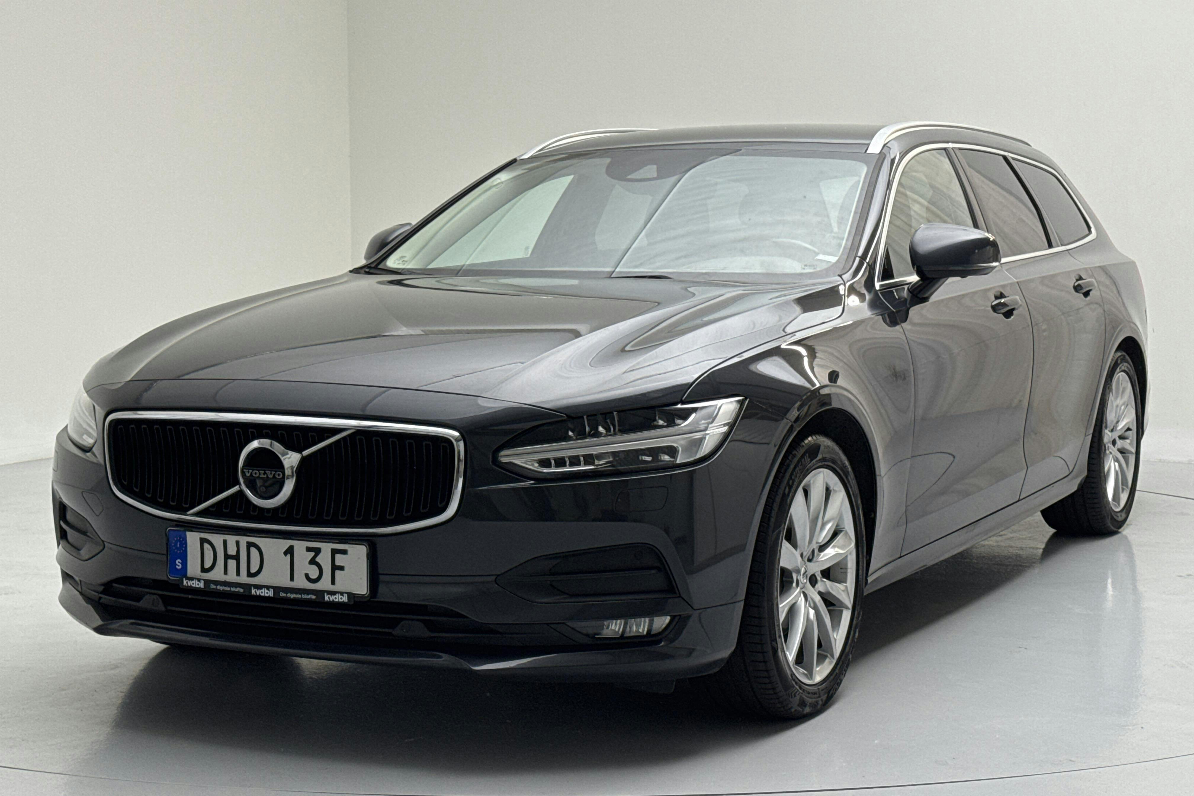 Volvo V90 D4 (190hk) - 165 860 km - Automatic - gray - 2020