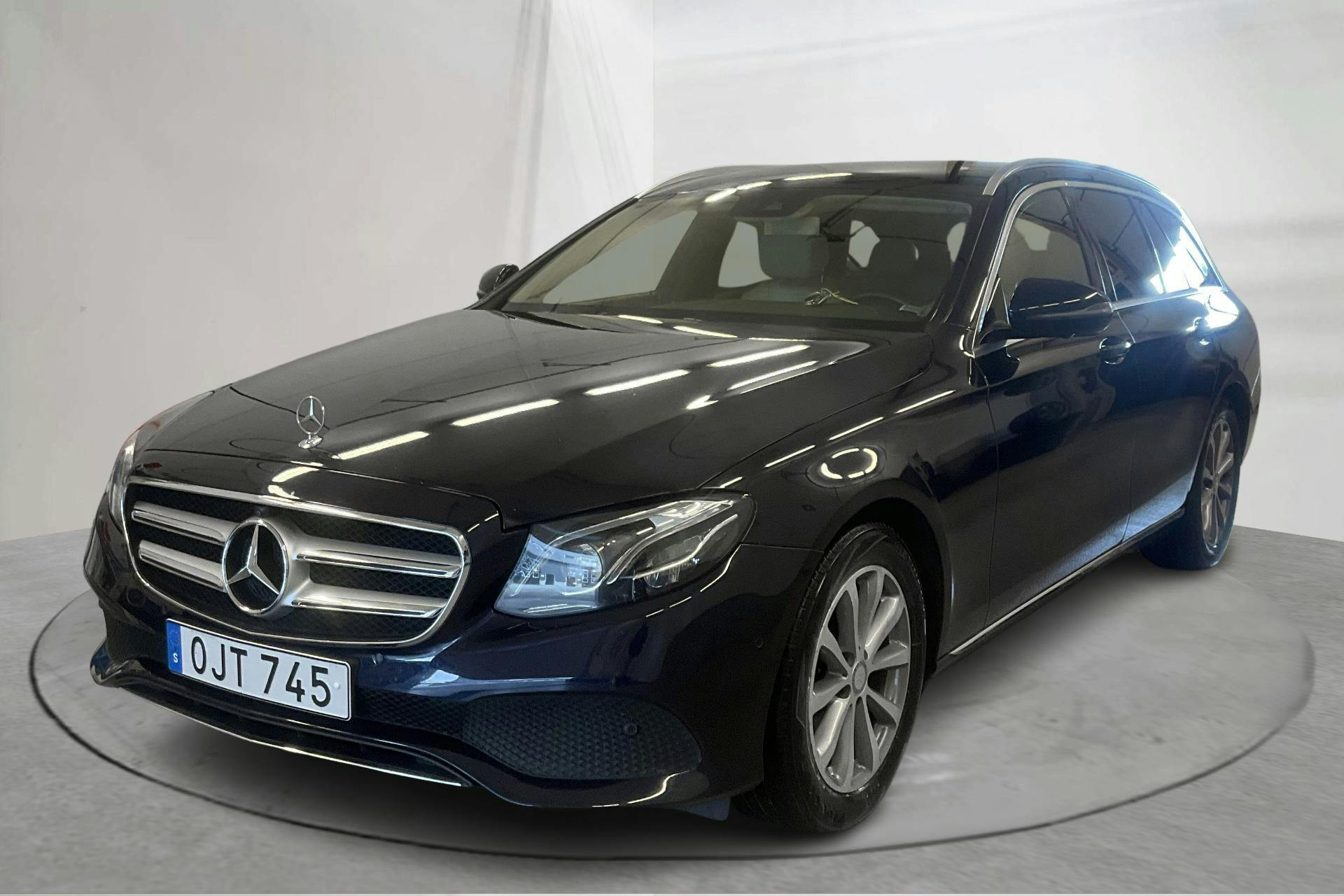 Mercedes E 220 d Kombi S213 (194hk) - 13 561 mil - Automat - Dark Blue - 2017