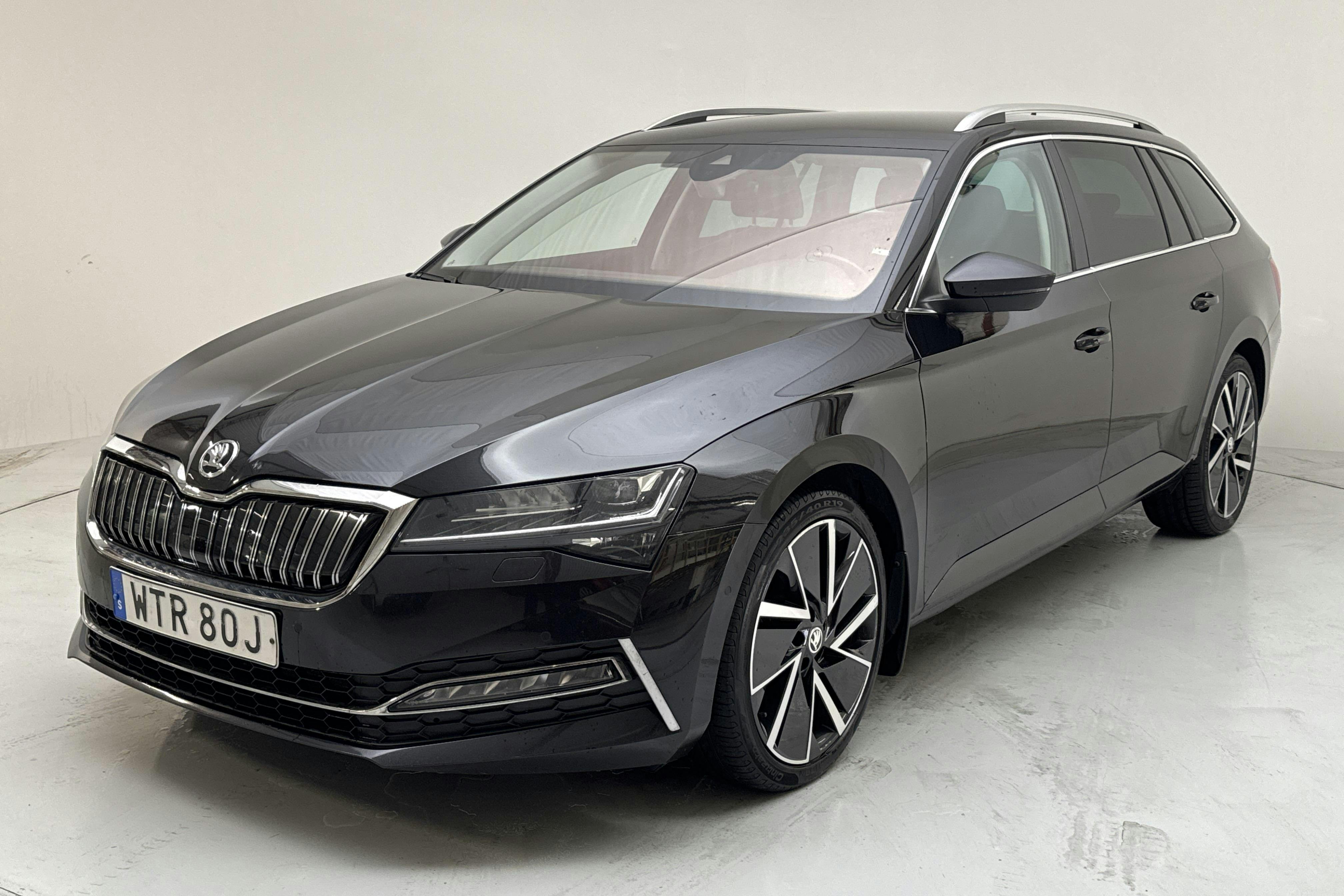 Skoda Superb 1.4 TSI PHEV Kombi (218hk) - 108 830 km - Automatic - black - 2020