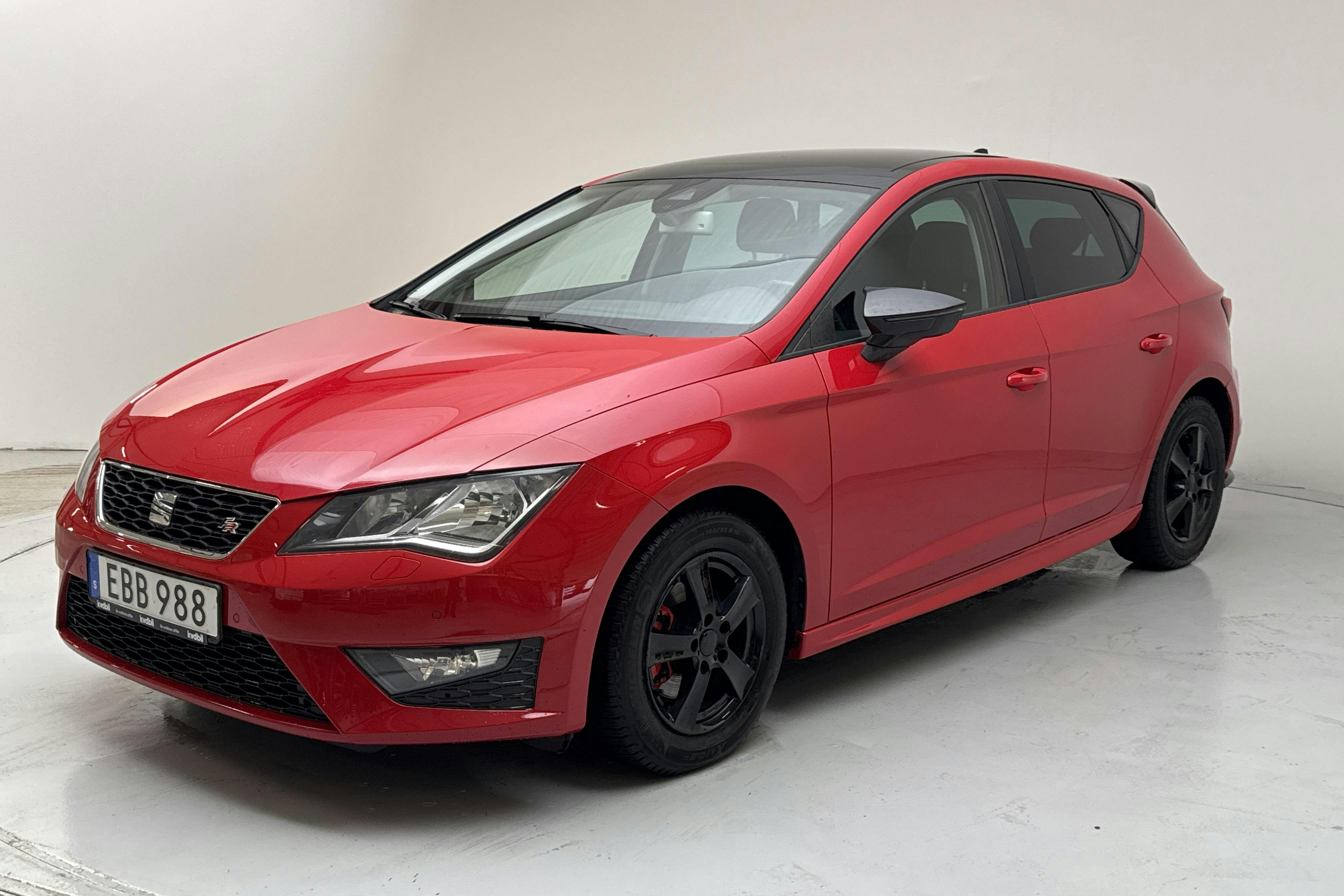 Seat Leon 1.4 TSI 5dr (140hk) - 130 140 km - Manual - red - 2014