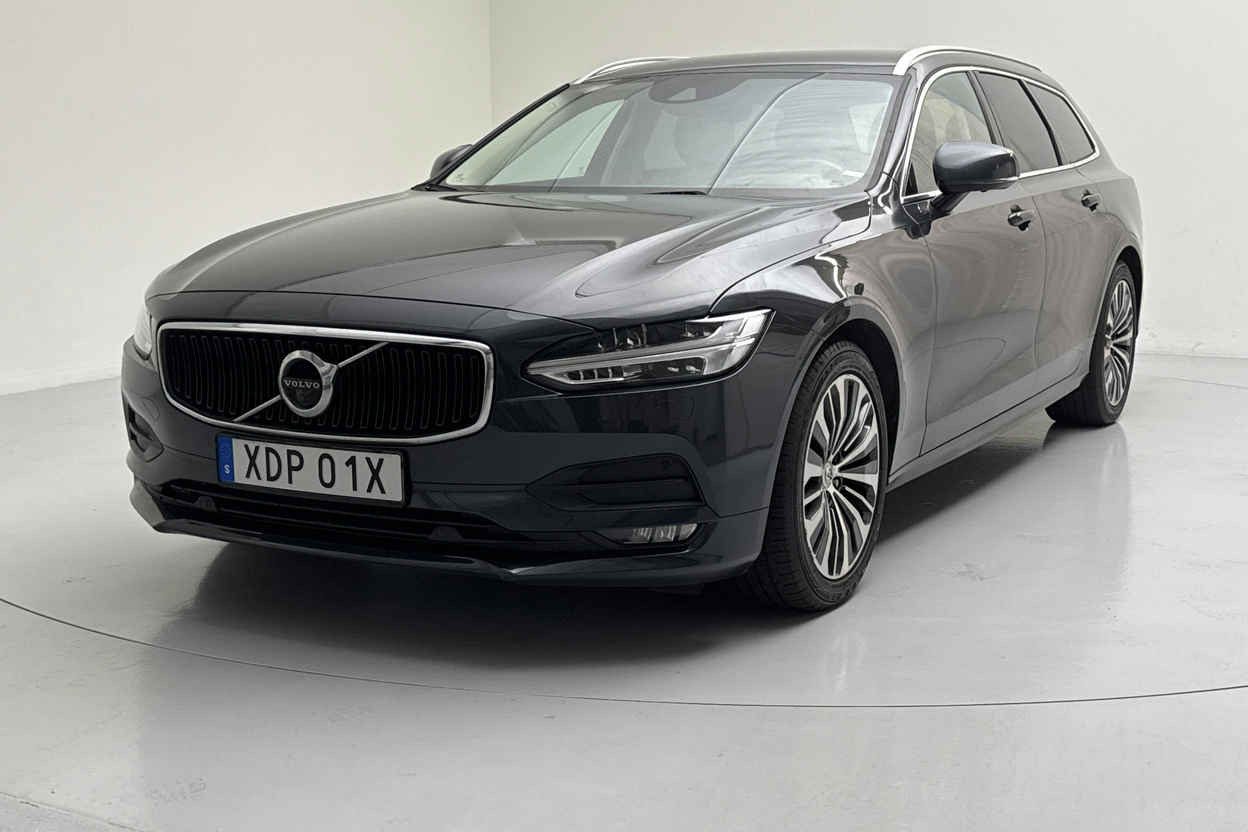Volvo V90 D3 (150hk) - 149 300 km - Automatic - gray - 2020