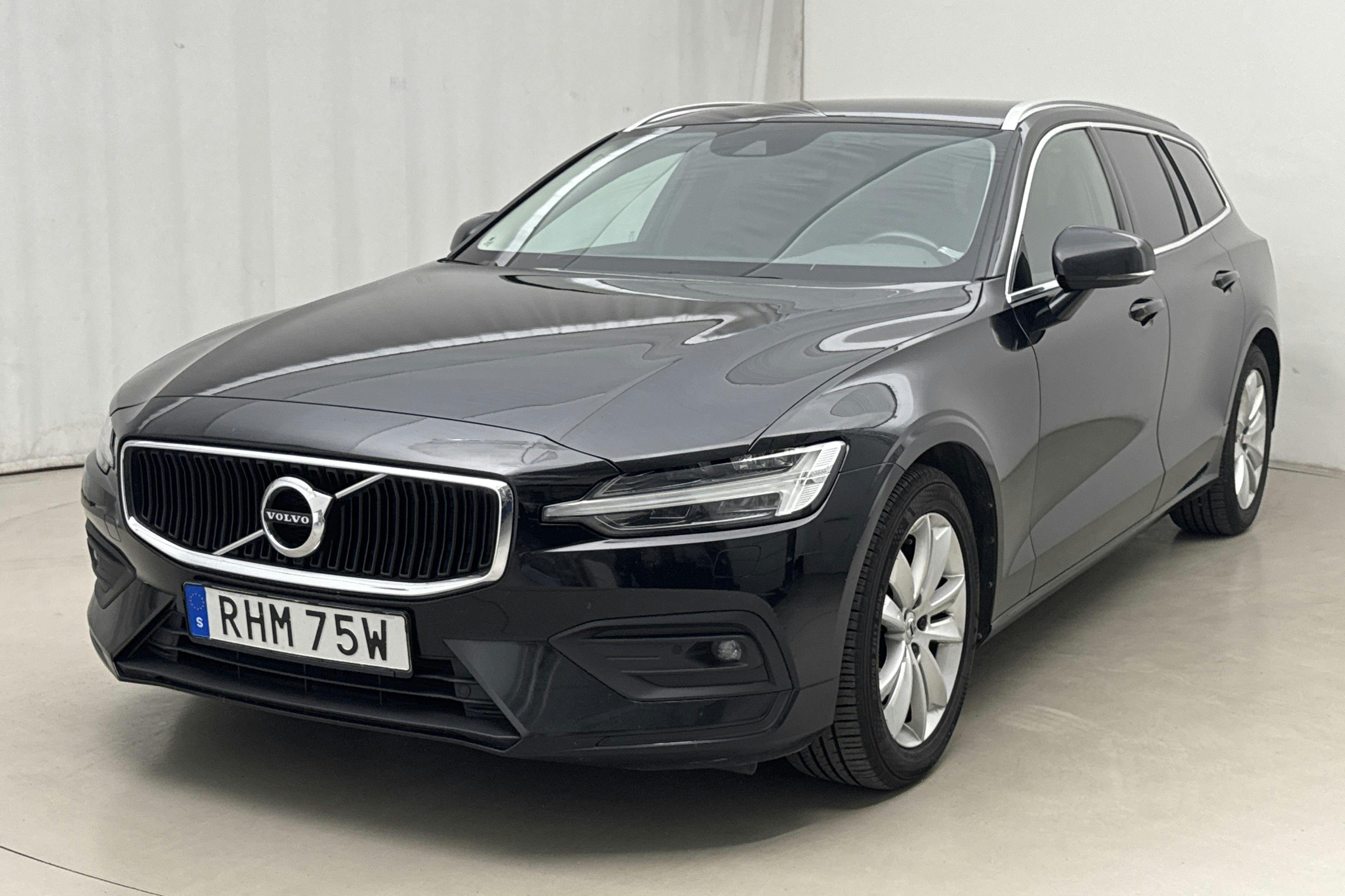 Volvo V60 D4 AWD (190hk) - 16 155 mil - Automat - svart - 2020