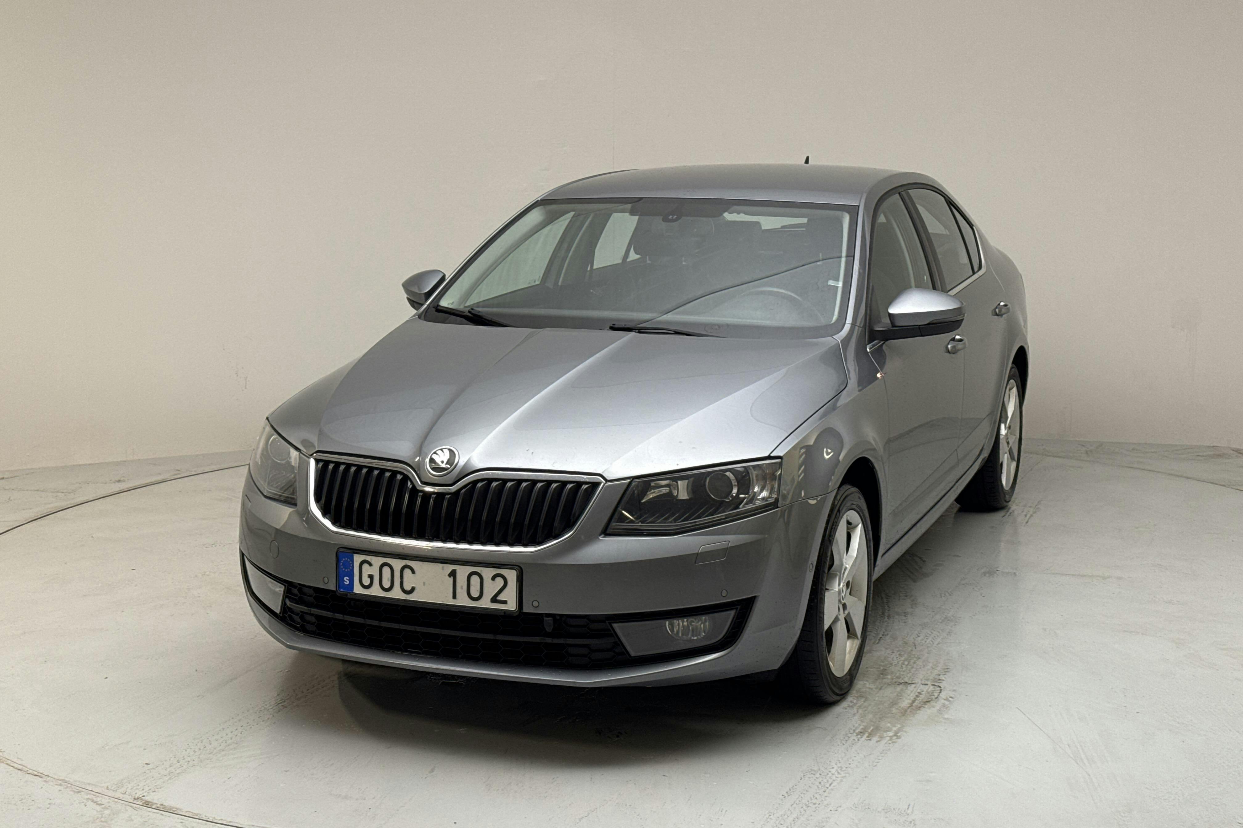 Skoda Octavia III 2.0 TDI CR (150hk) - 334 180 km - Automatyczna - szary - 2013