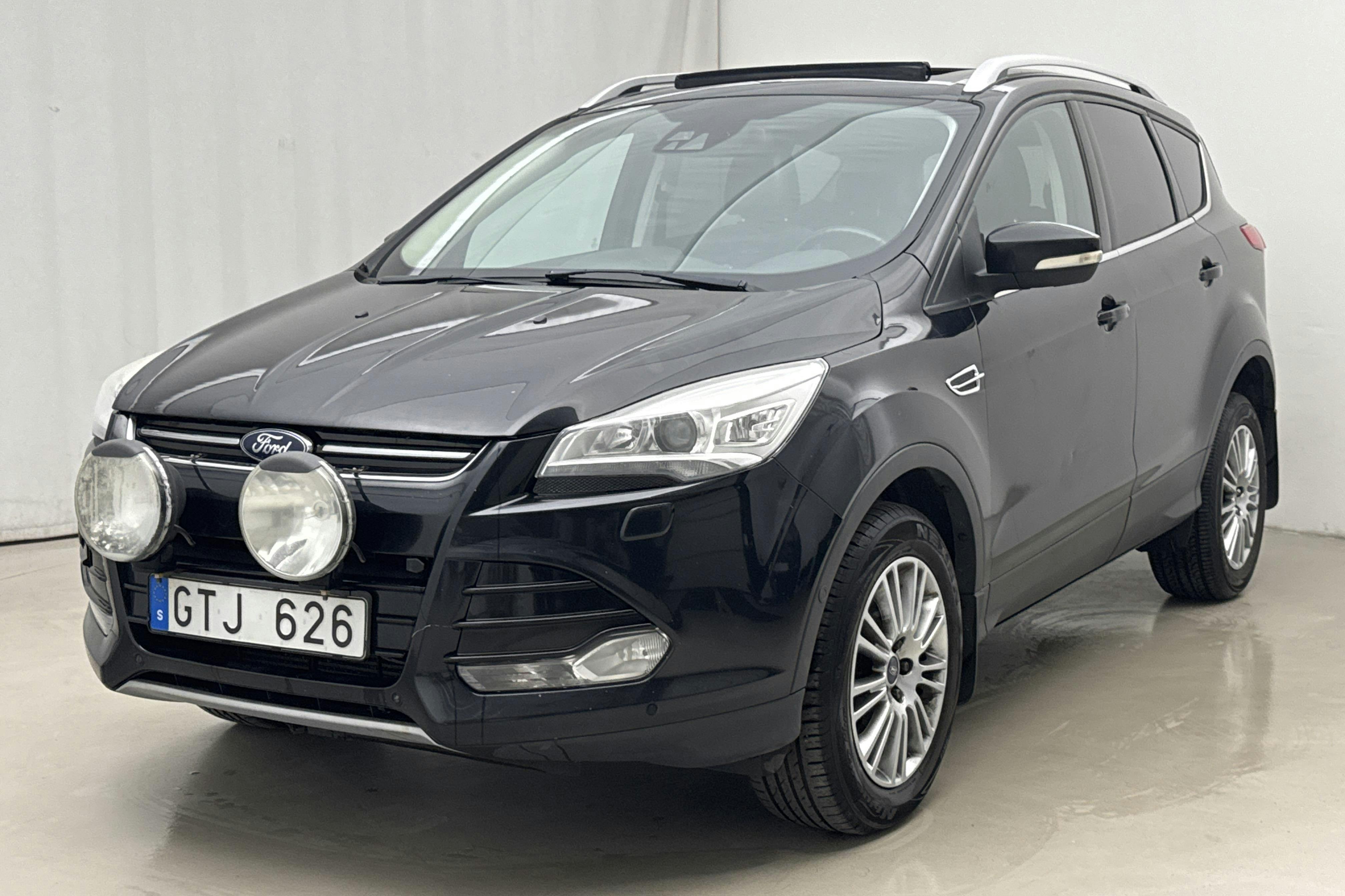 Ford Kuga 2.0 TDCi 4WD (140hk) - 158 160 km - Automatic - black - 2014