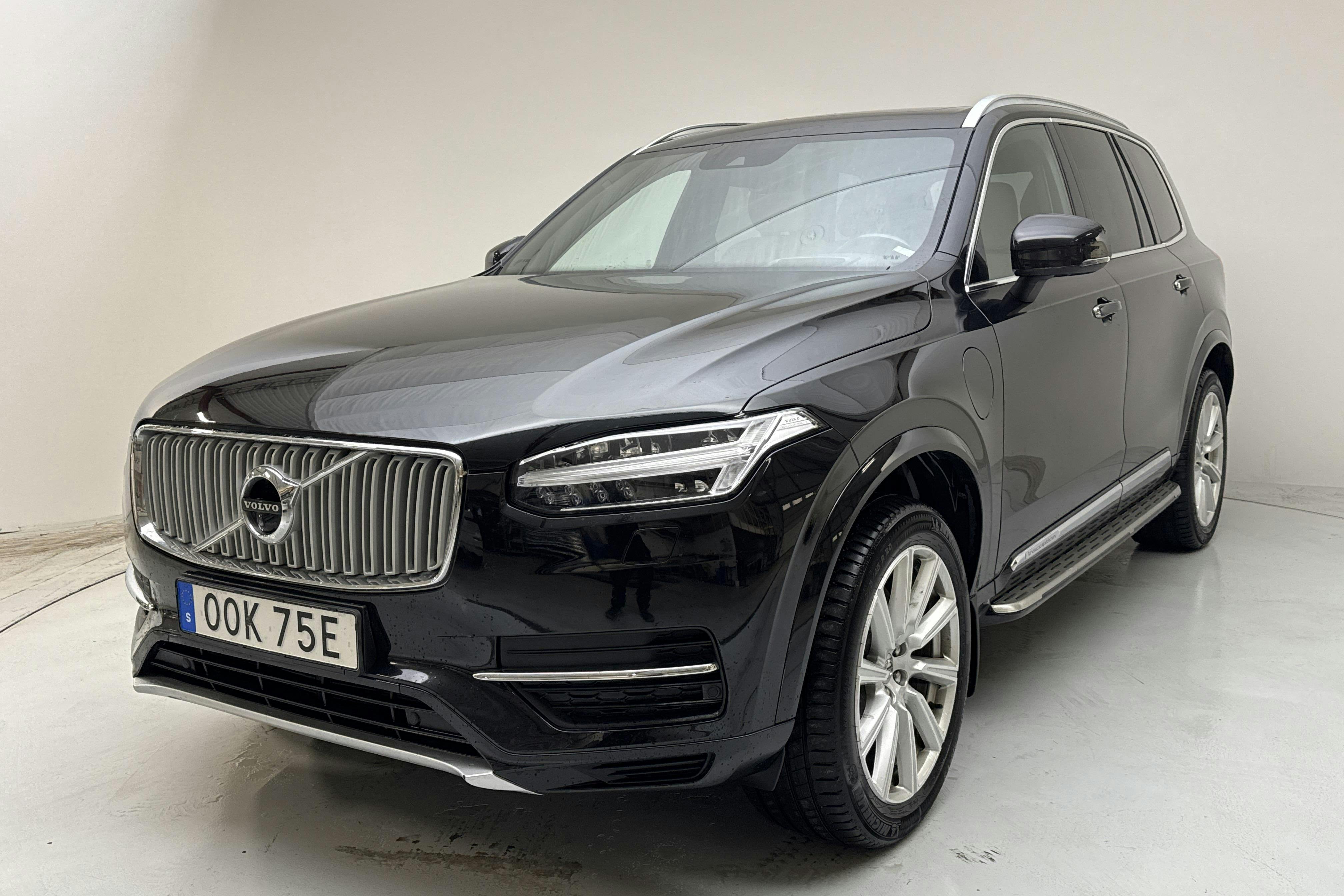 Volvo XC90 T8 AWD Twin Engine (390hk) - 141 580 km - Automaatne - must - 2019