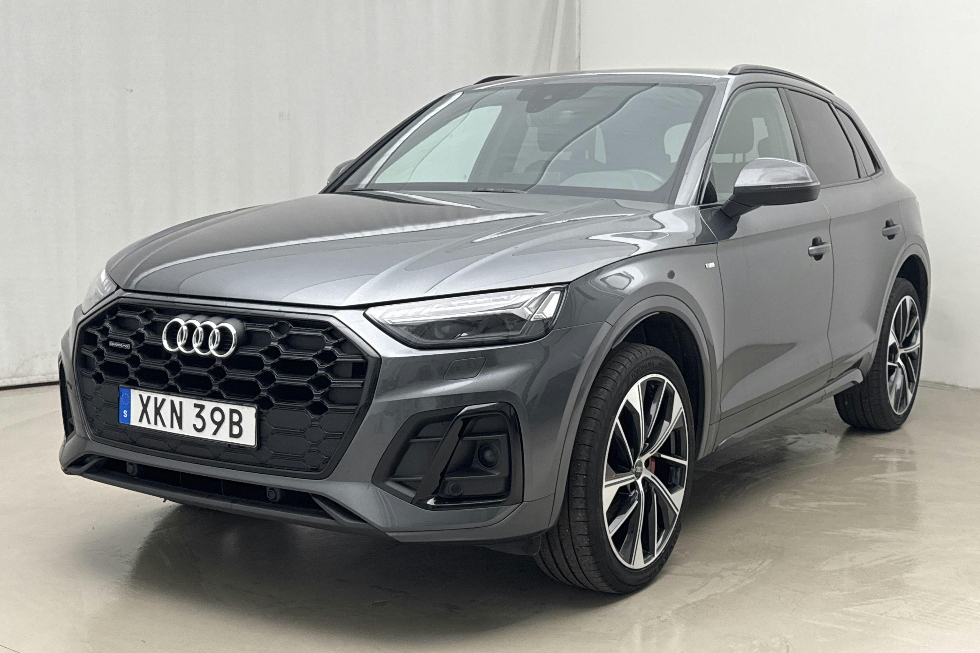 Audi Q5 40 TDI quattro (204hk) - 111 490 km - Automaatne - hall - 2021