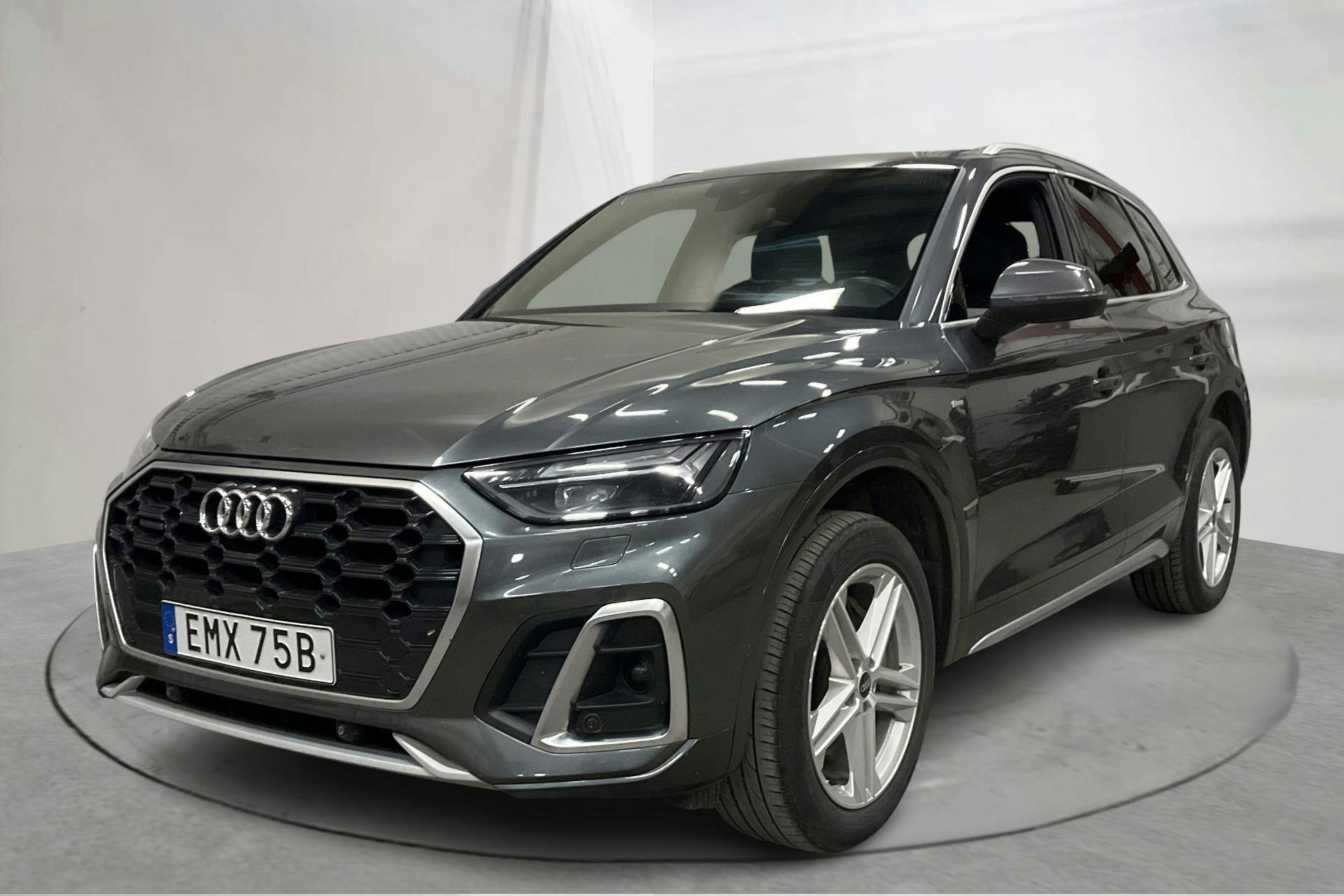 Audi Q5 55 TFSI e quattro (367hk) - 114 750 km - Automatic - gray - 2021