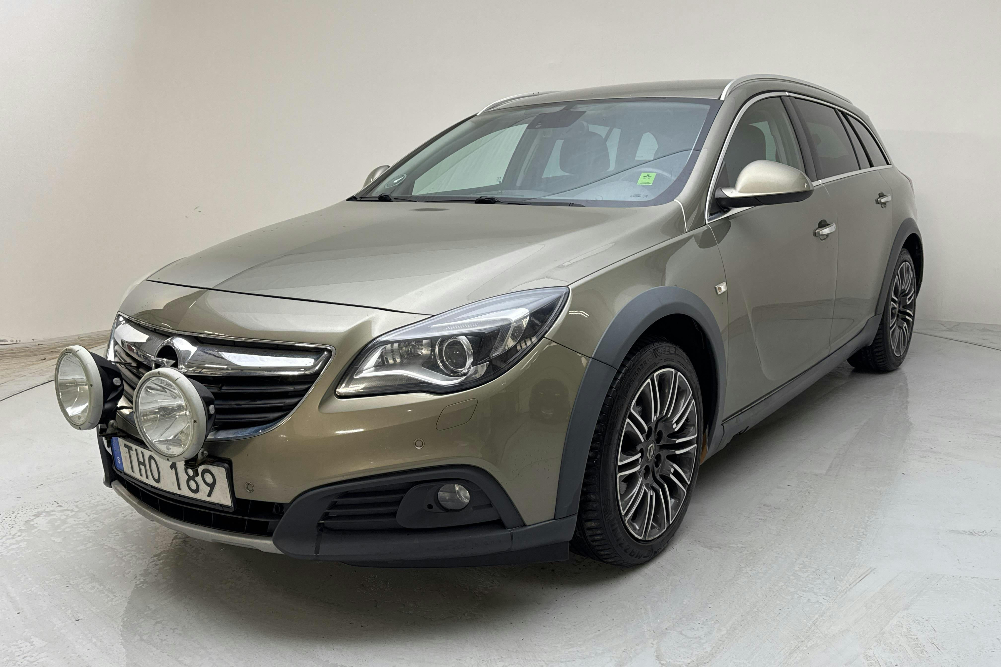 Opel Insignia 2.0 CDTI ECOTEC 4x4 Sports Tourer (170hk) - 188 680 km - Automatic - green - 2016