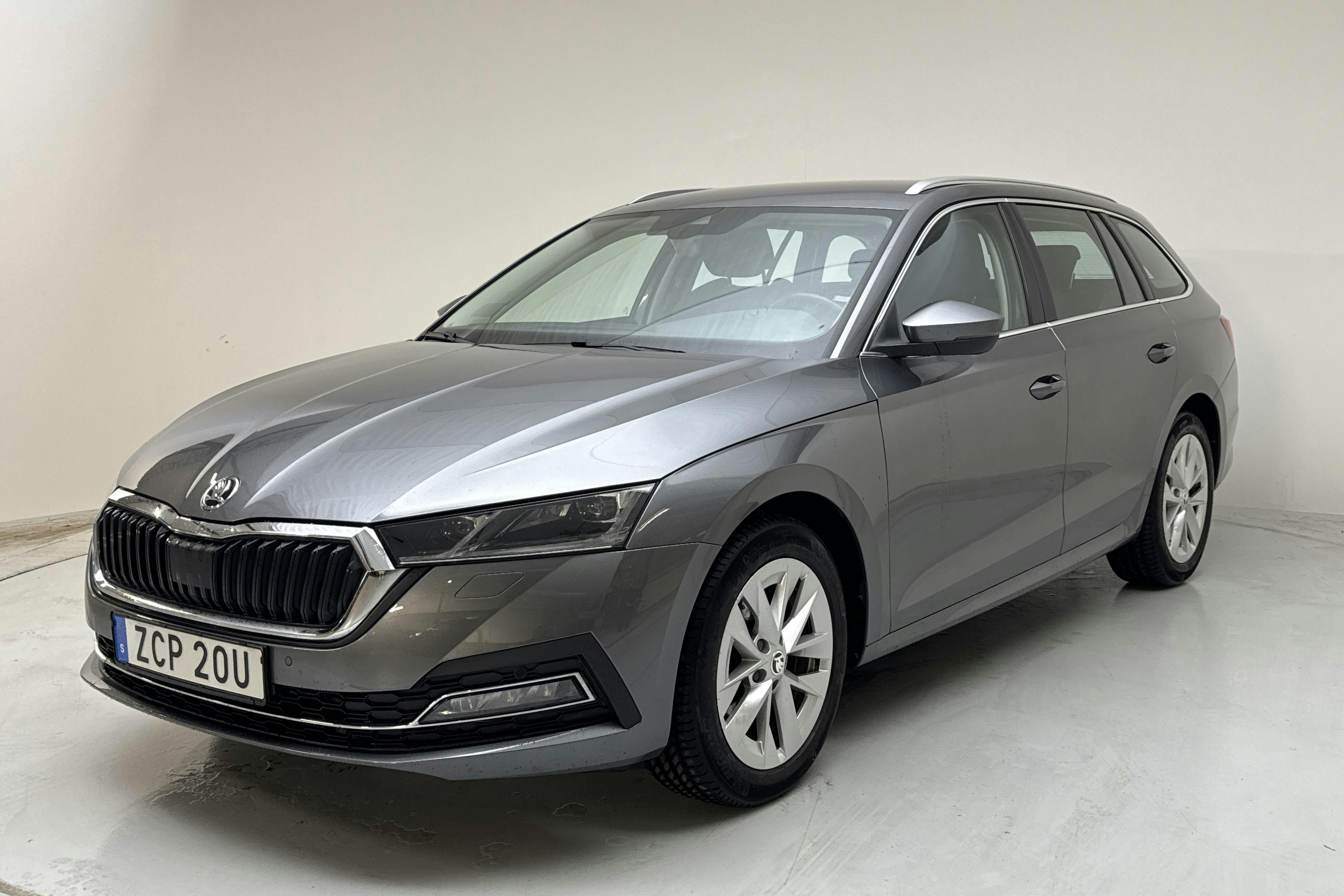 Skoda Octavia TSI e-Tec mHEV Combi (110hk) - 44 700 km - Automatic - gray - 2022
